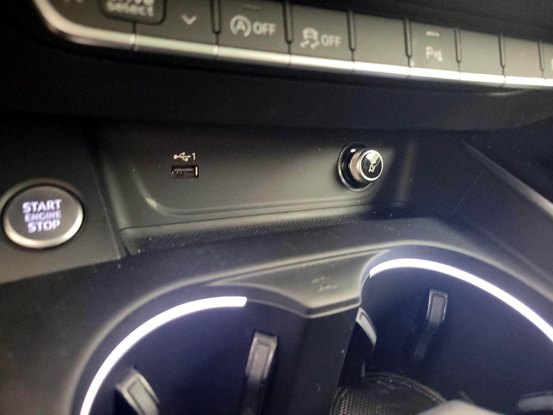 Thumbnail: 2018 Audi A4 - 19