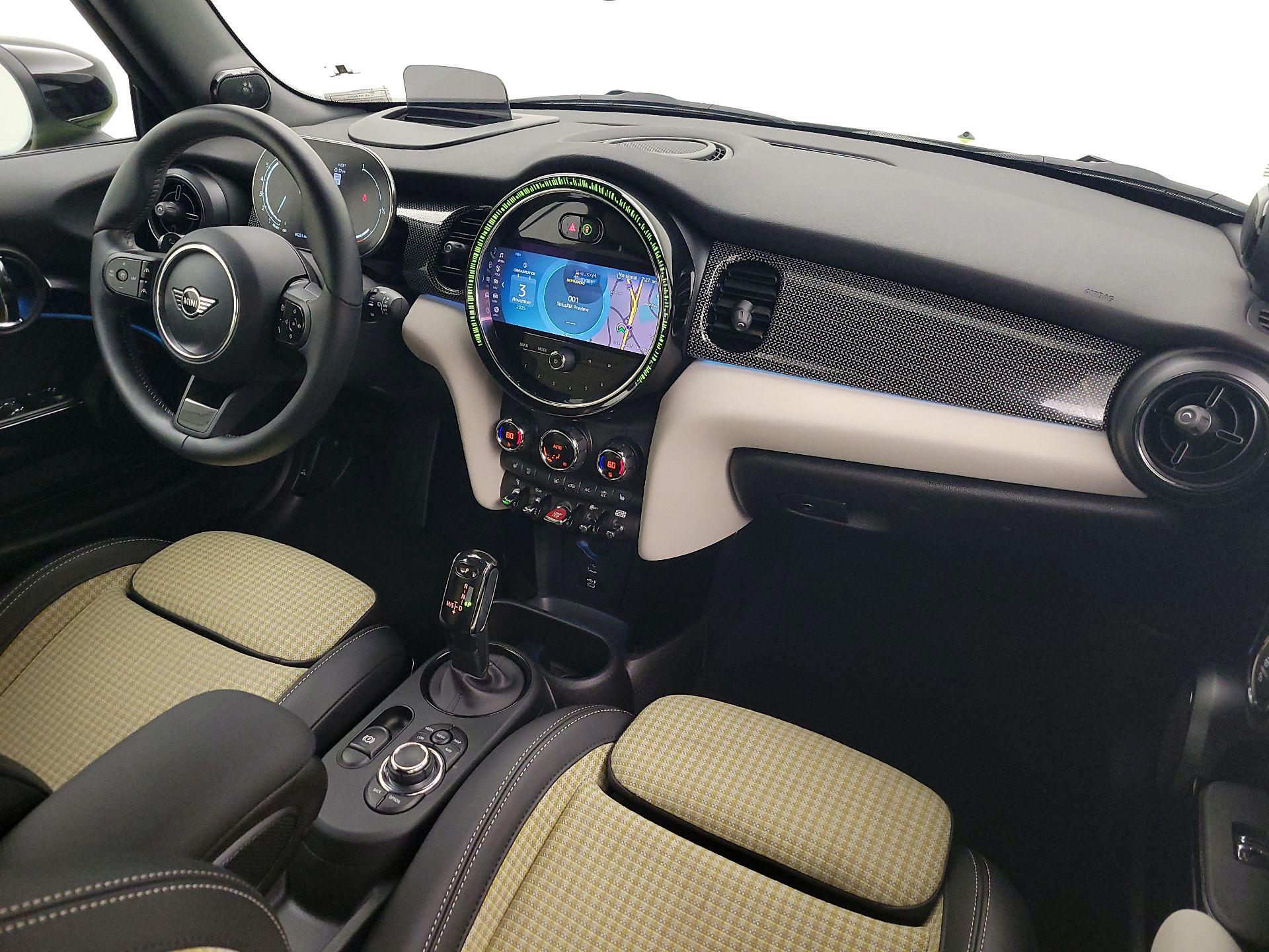 Thumbnail: 2022 MINI Cooper - 9