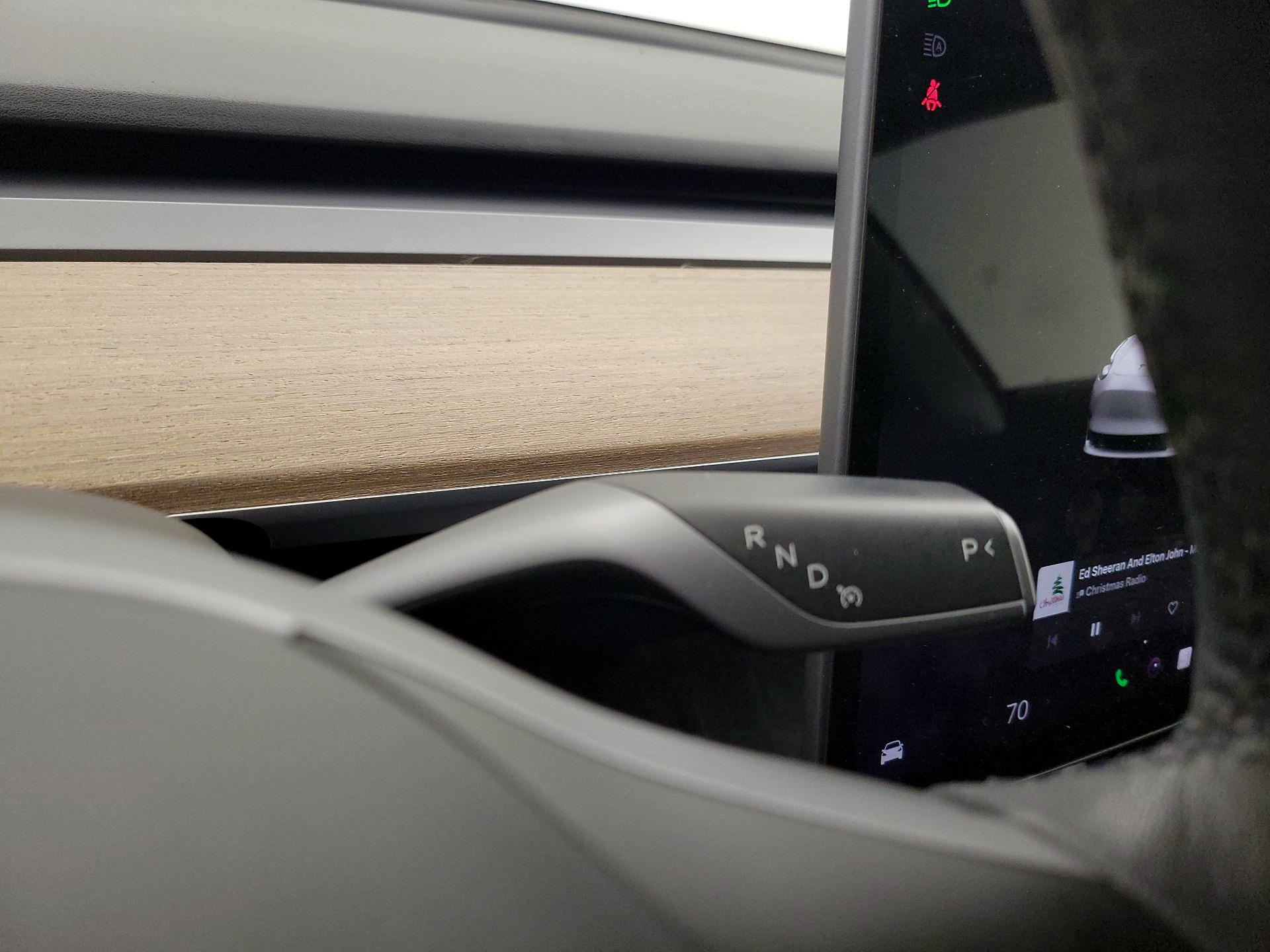 Thumbnail: 2022 Tesla Model 3 - 17