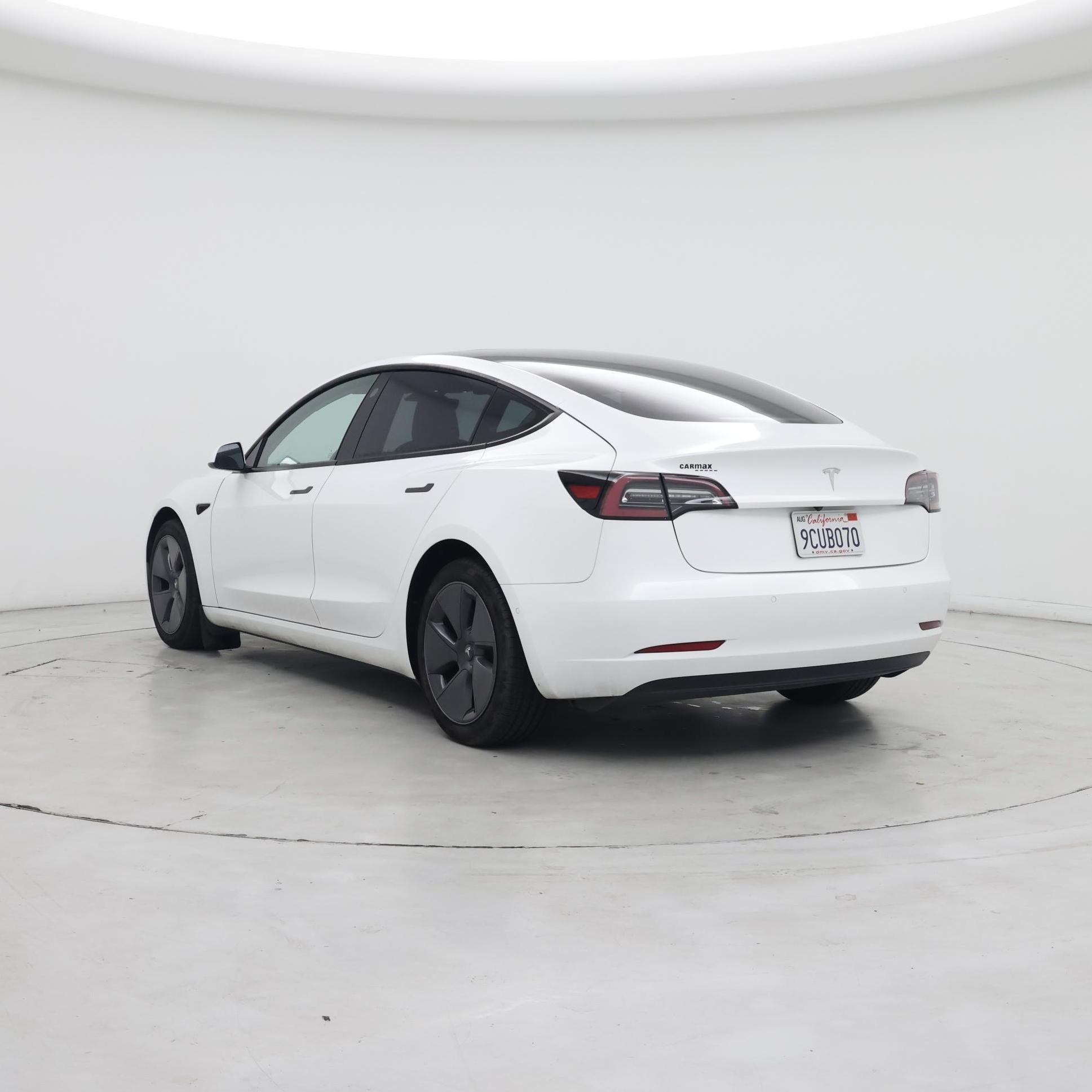 Thumbnail: 2022 Tesla Model 3 - 2