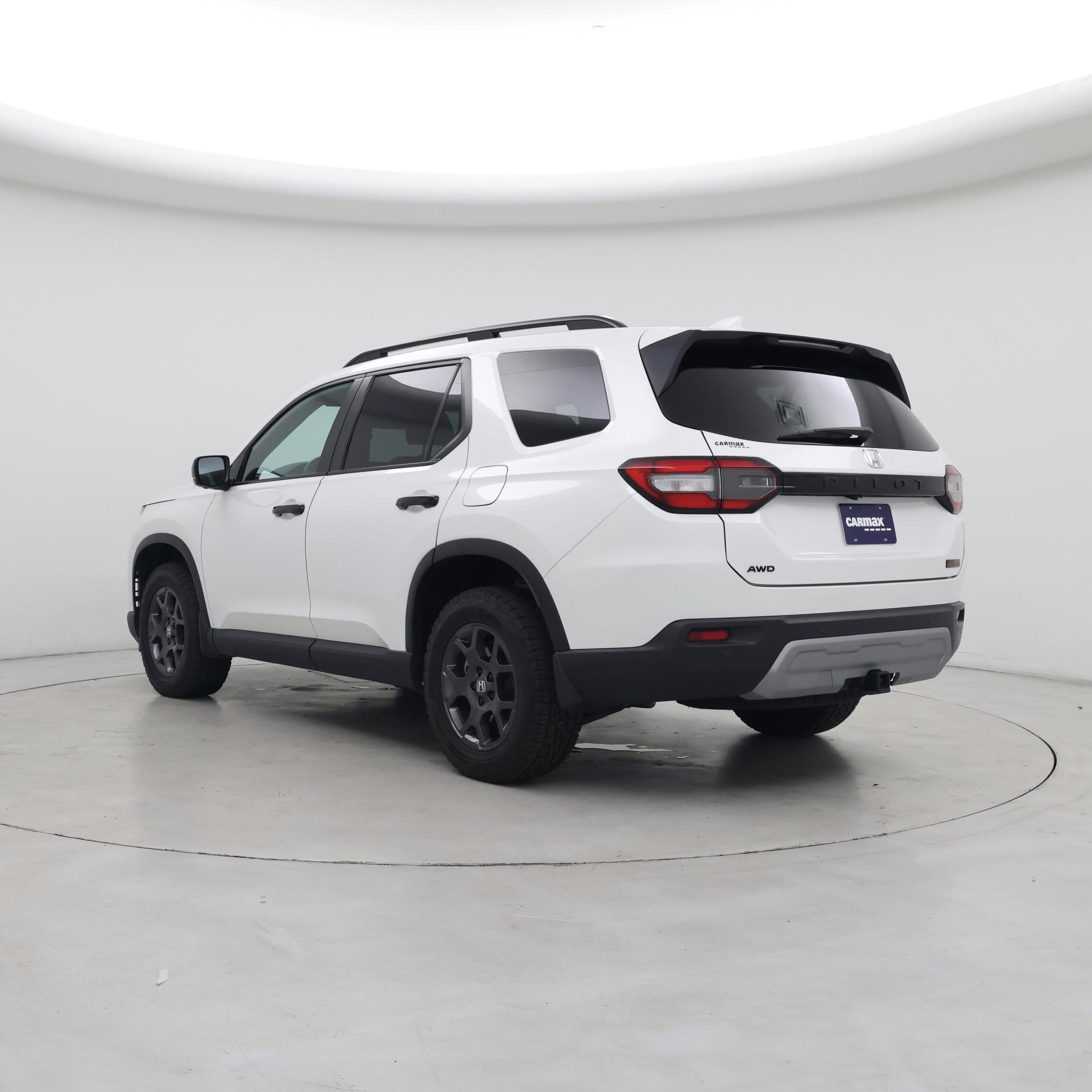 Thumbnail: 2025 Honda Pilot - 2