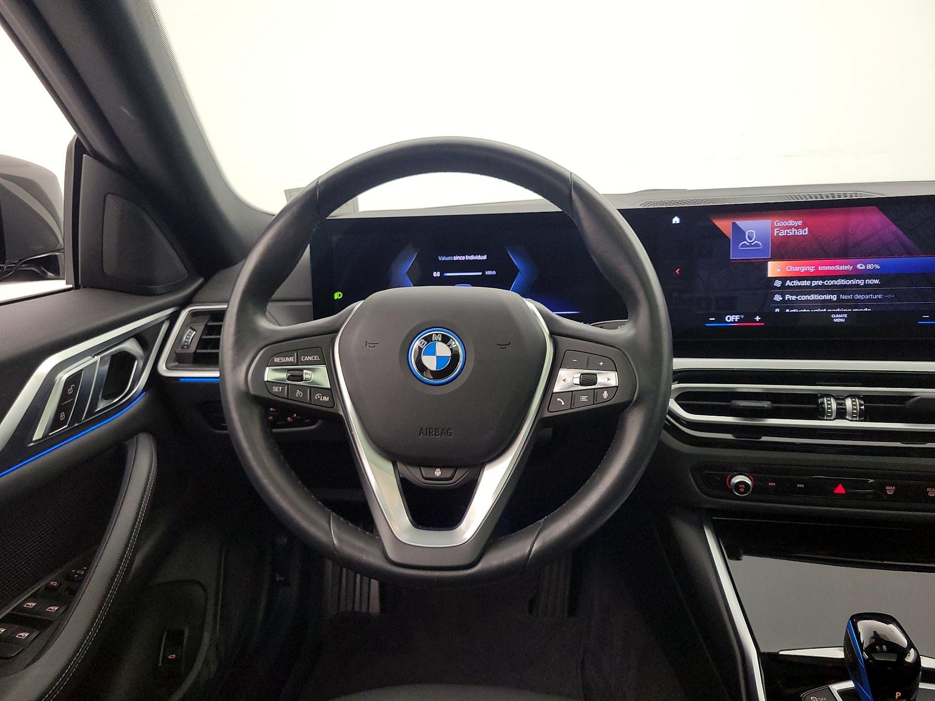 Thumbnail: 2023 BMW i4 - 10