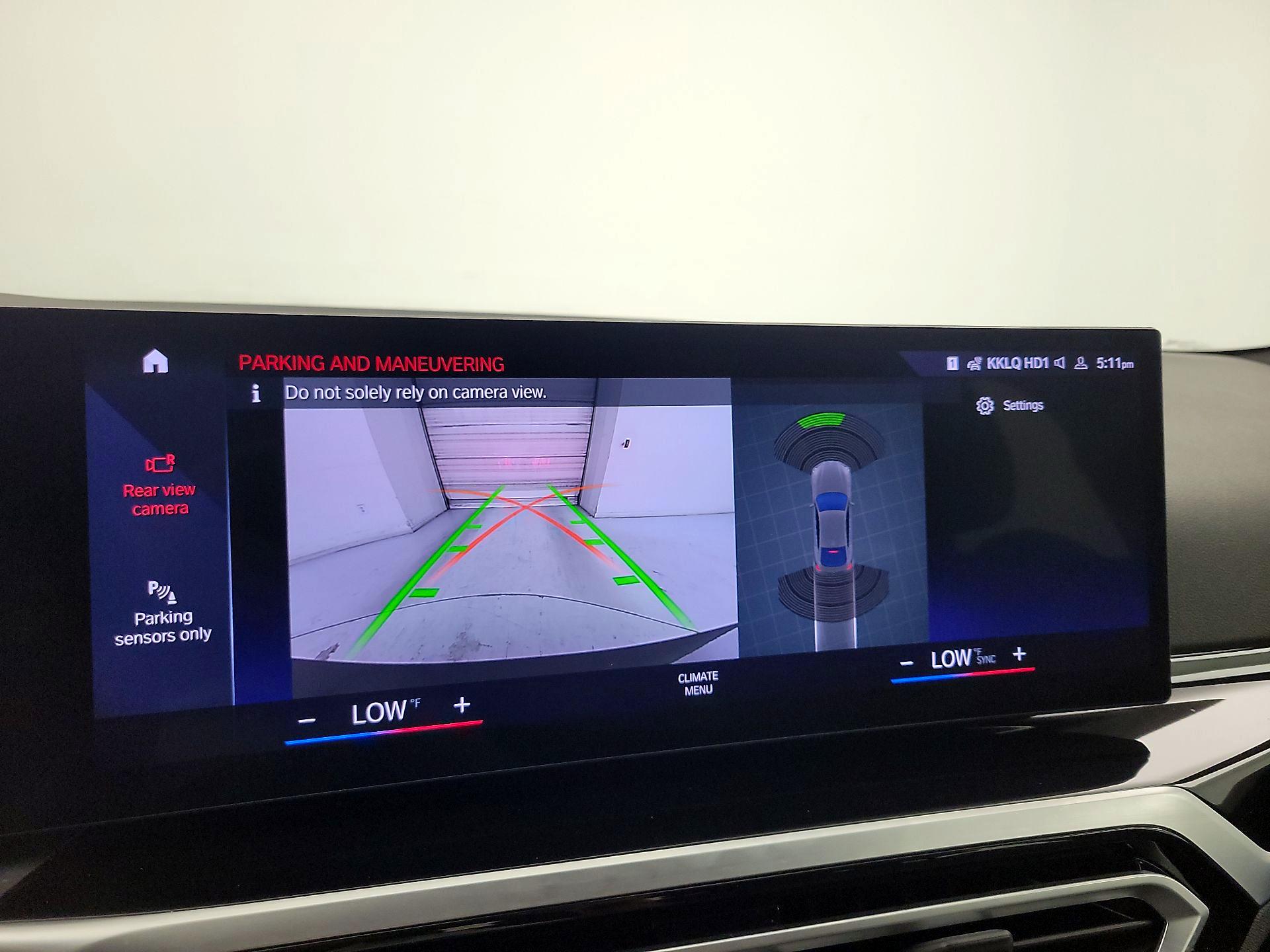 Thumbnail: 2023 BMW i4 - 15