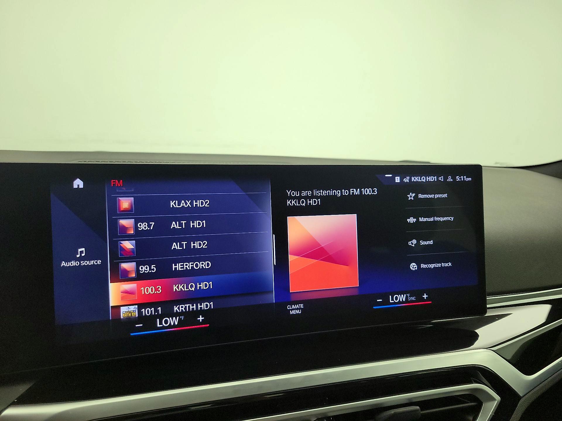 Thumbnail: 2023 BMW i4 - 16