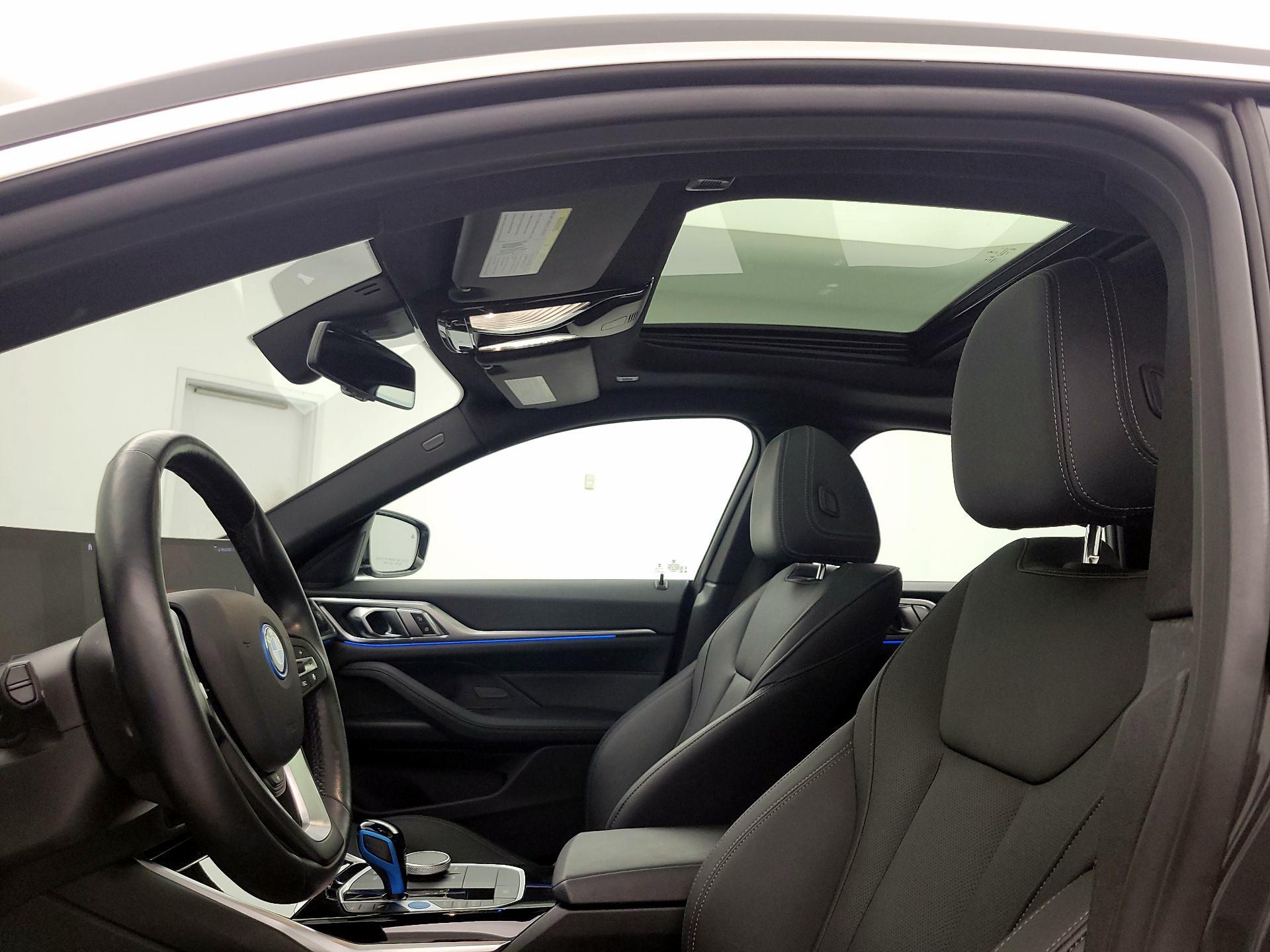 Thumbnail: 2023 BMW i4 - 20