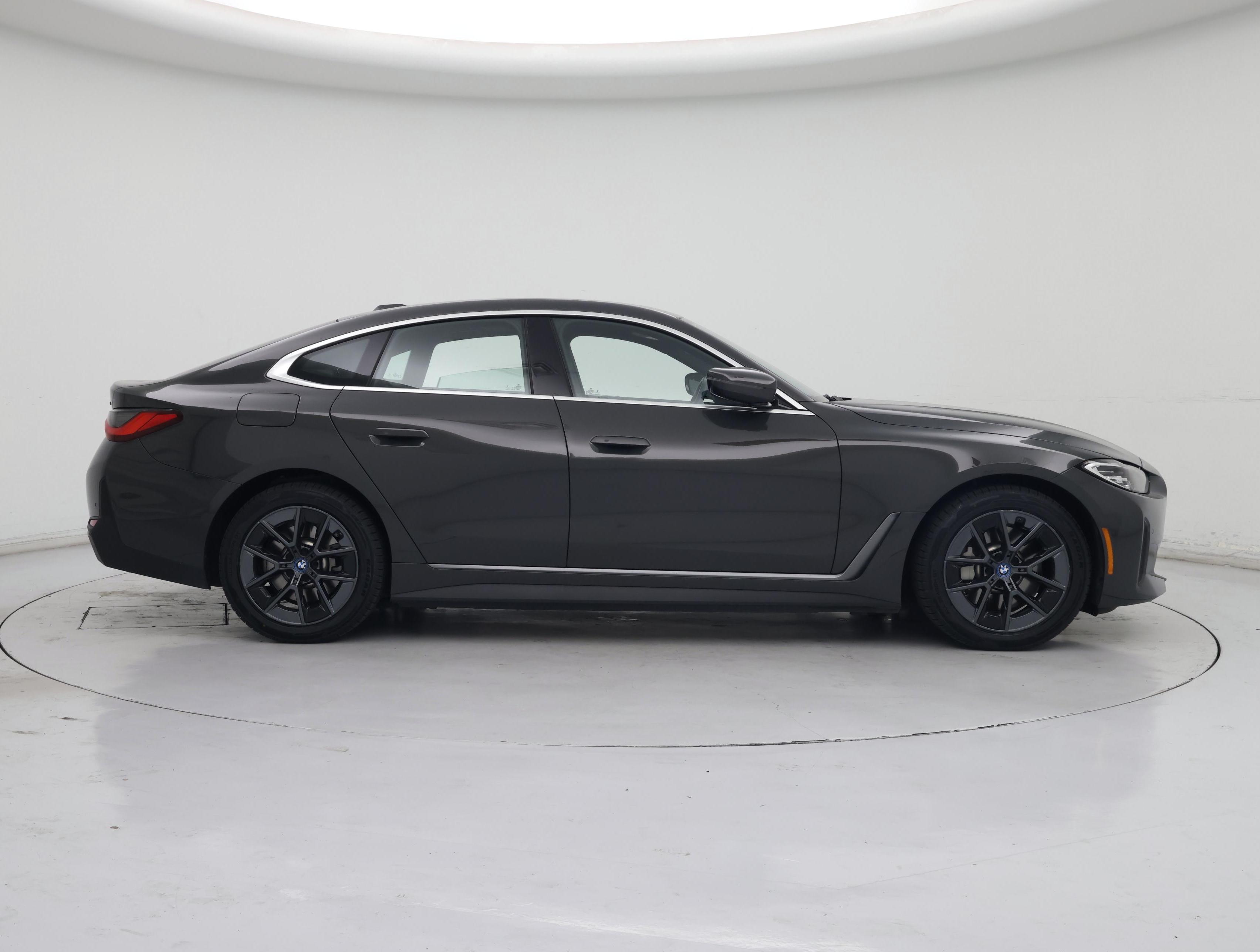 Thumbnail: 2023 BMW i4 - 7