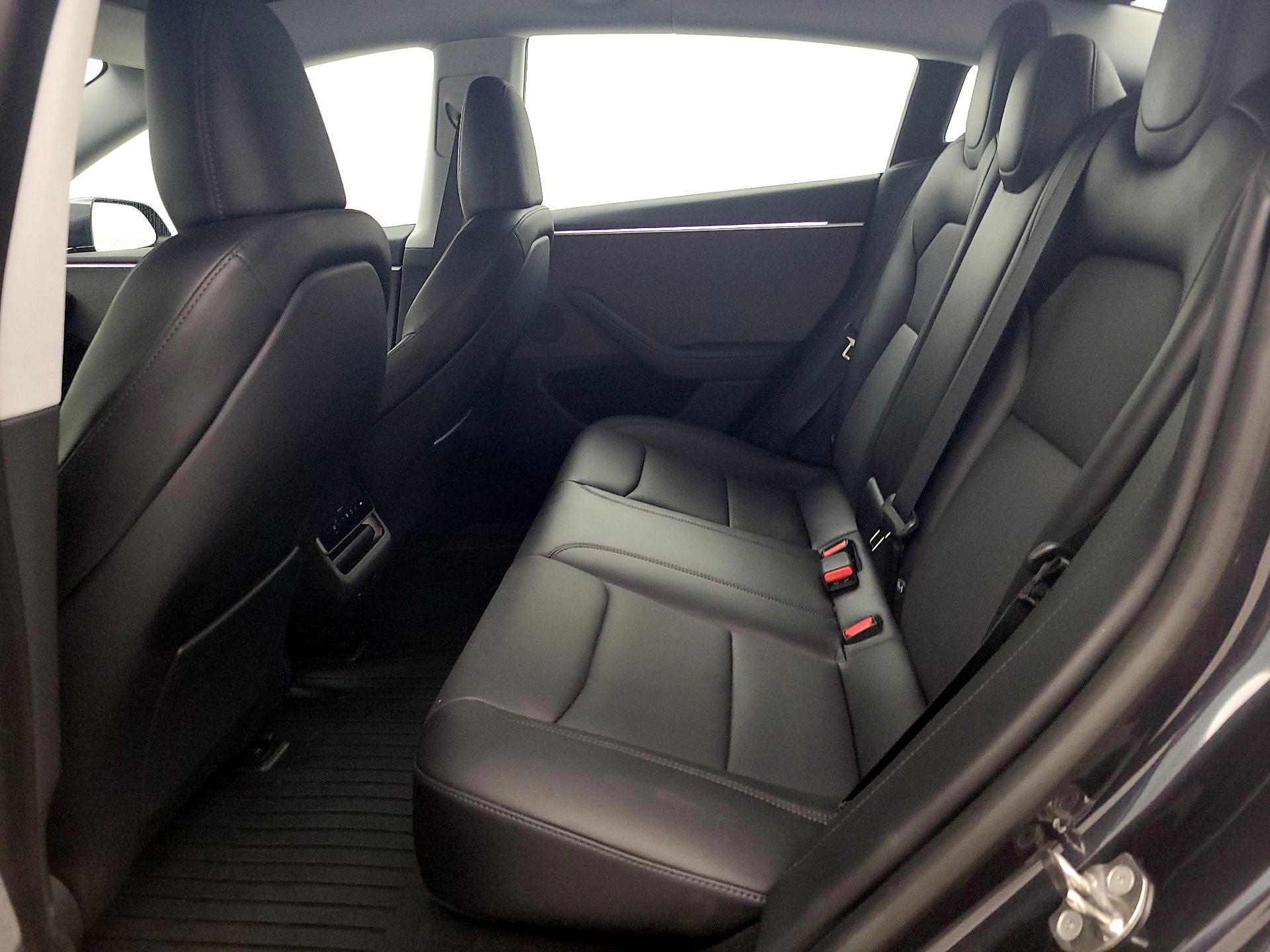 Thumbnail: 2024 Tesla Model 3 - 18