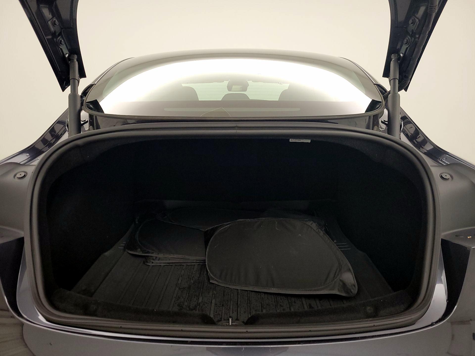 Thumbnail: 2024 Tesla Model 3 - 19