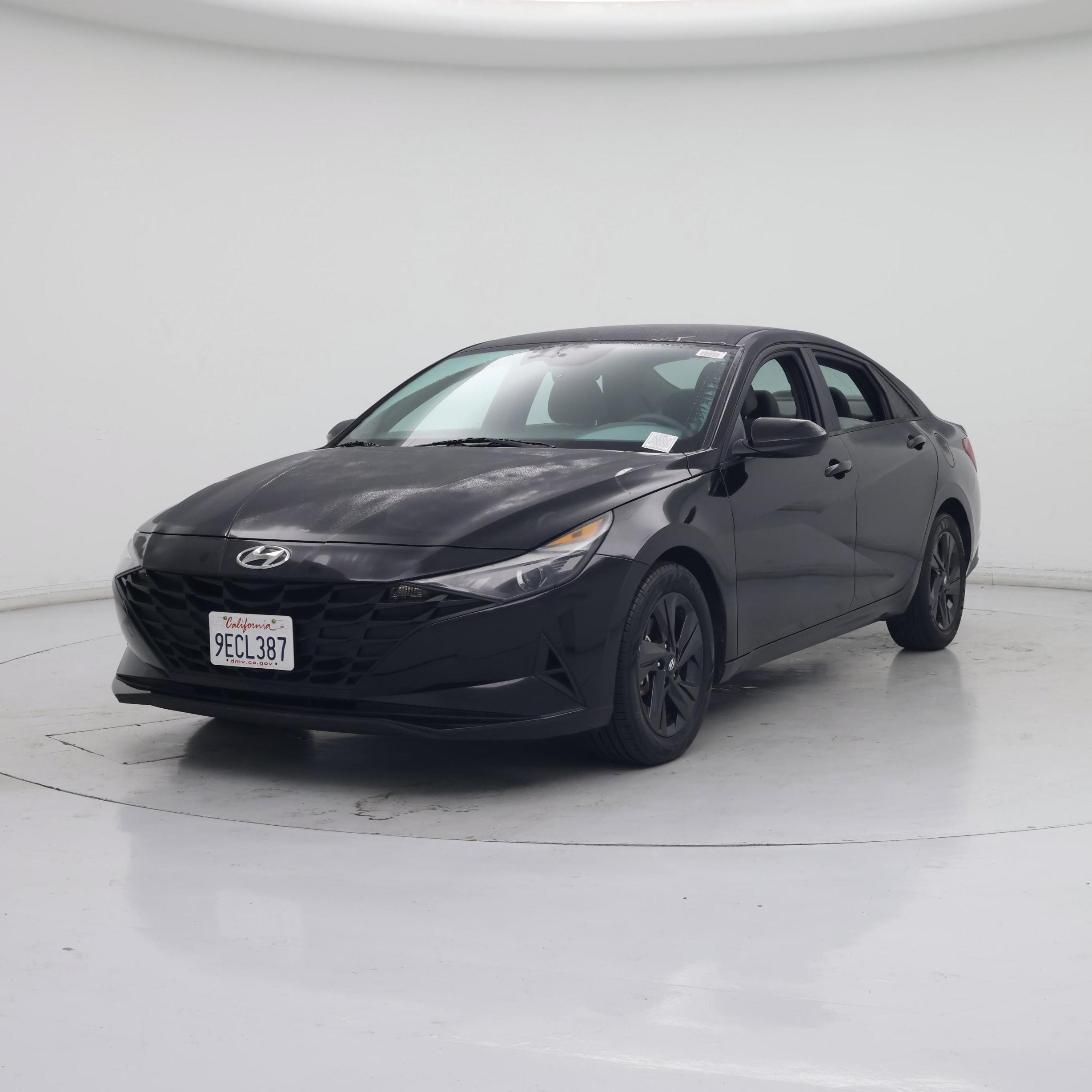 Thumbnail: 2022 Hyundai Elantra - 4