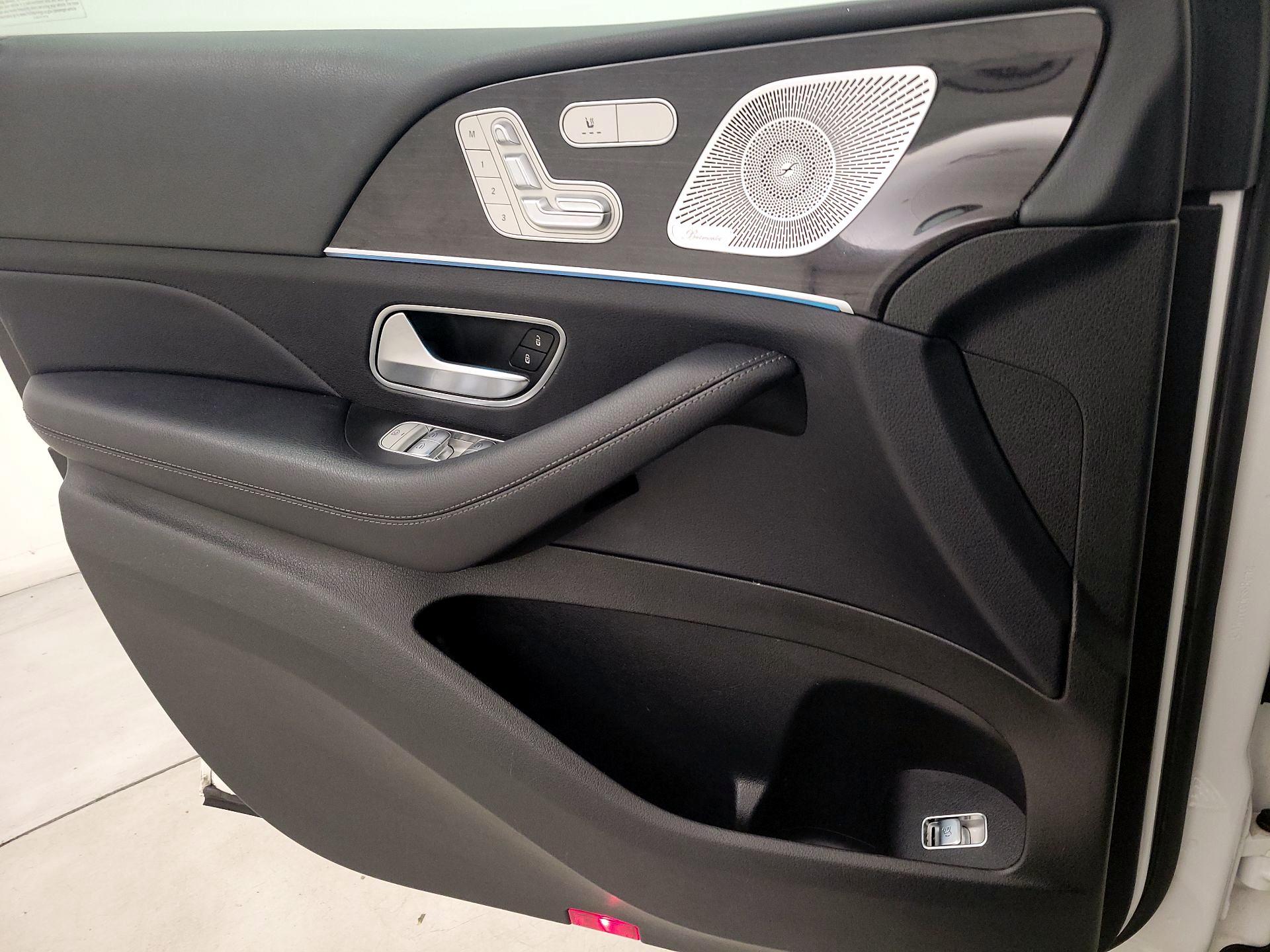 Thumbnail: 2020 Mercedes-Benz GLE - 12