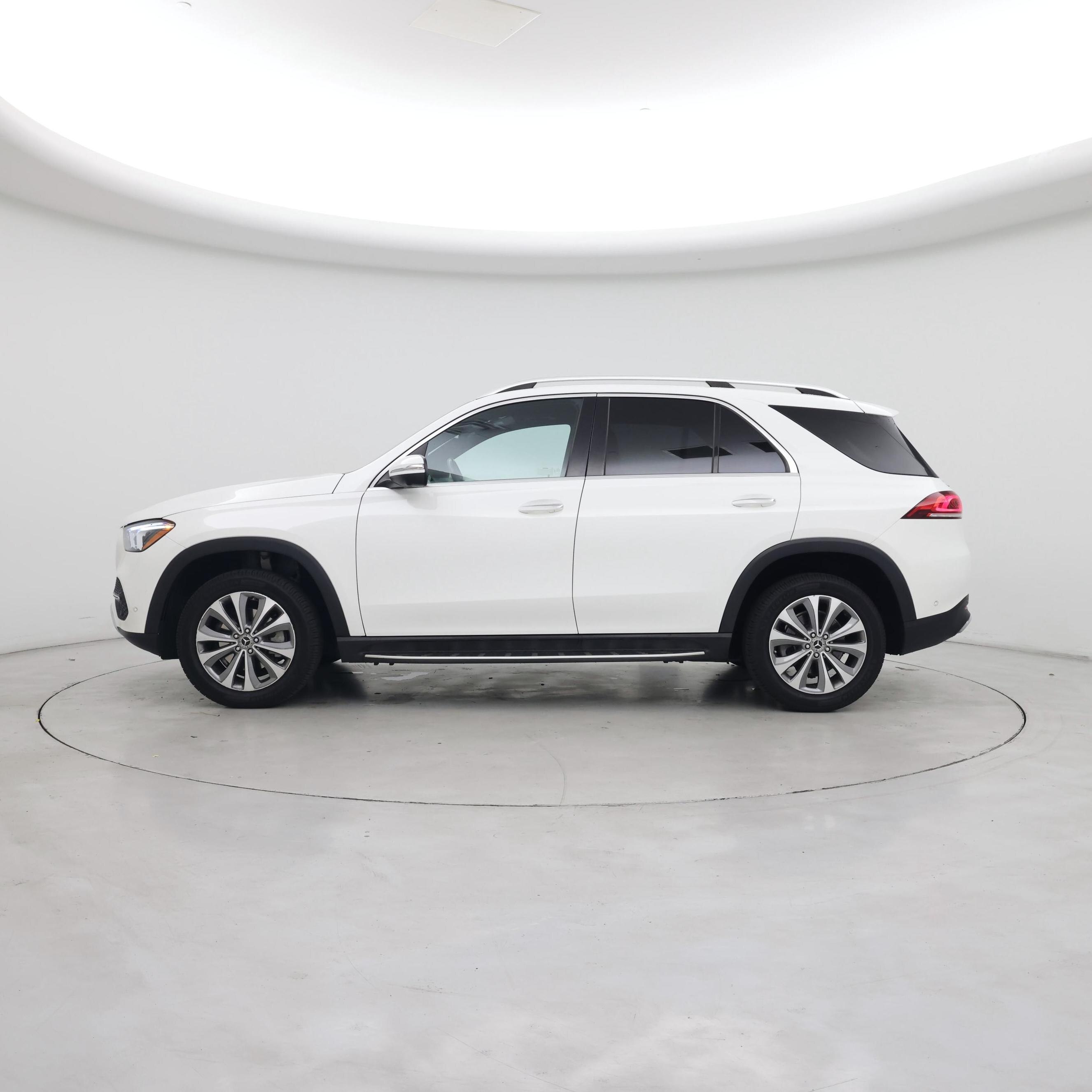 Thumbnail: 2020 Mercedes-Benz GLE - 3