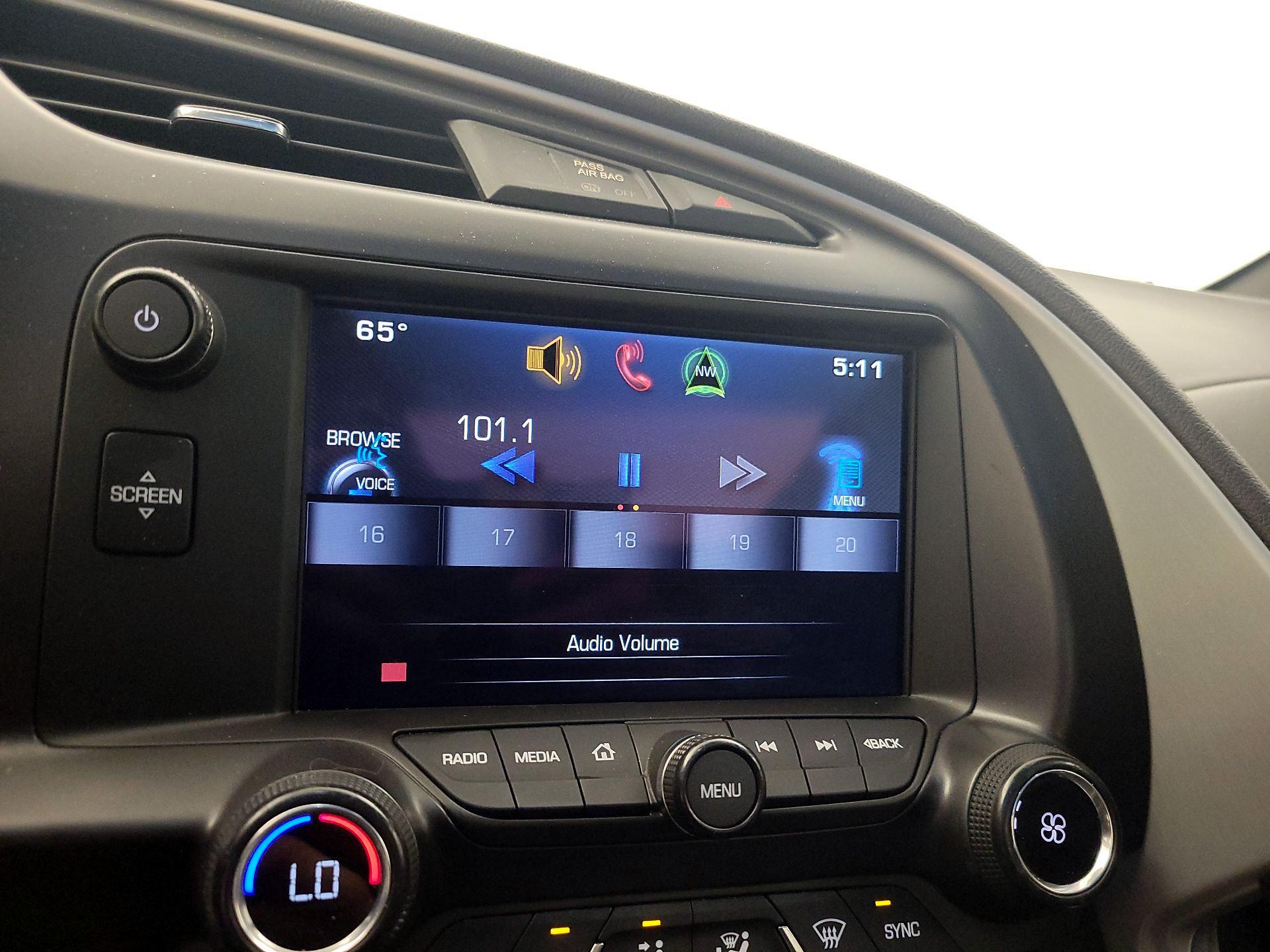 Thumbnail: 2015 Chevrolet Corvette - 15