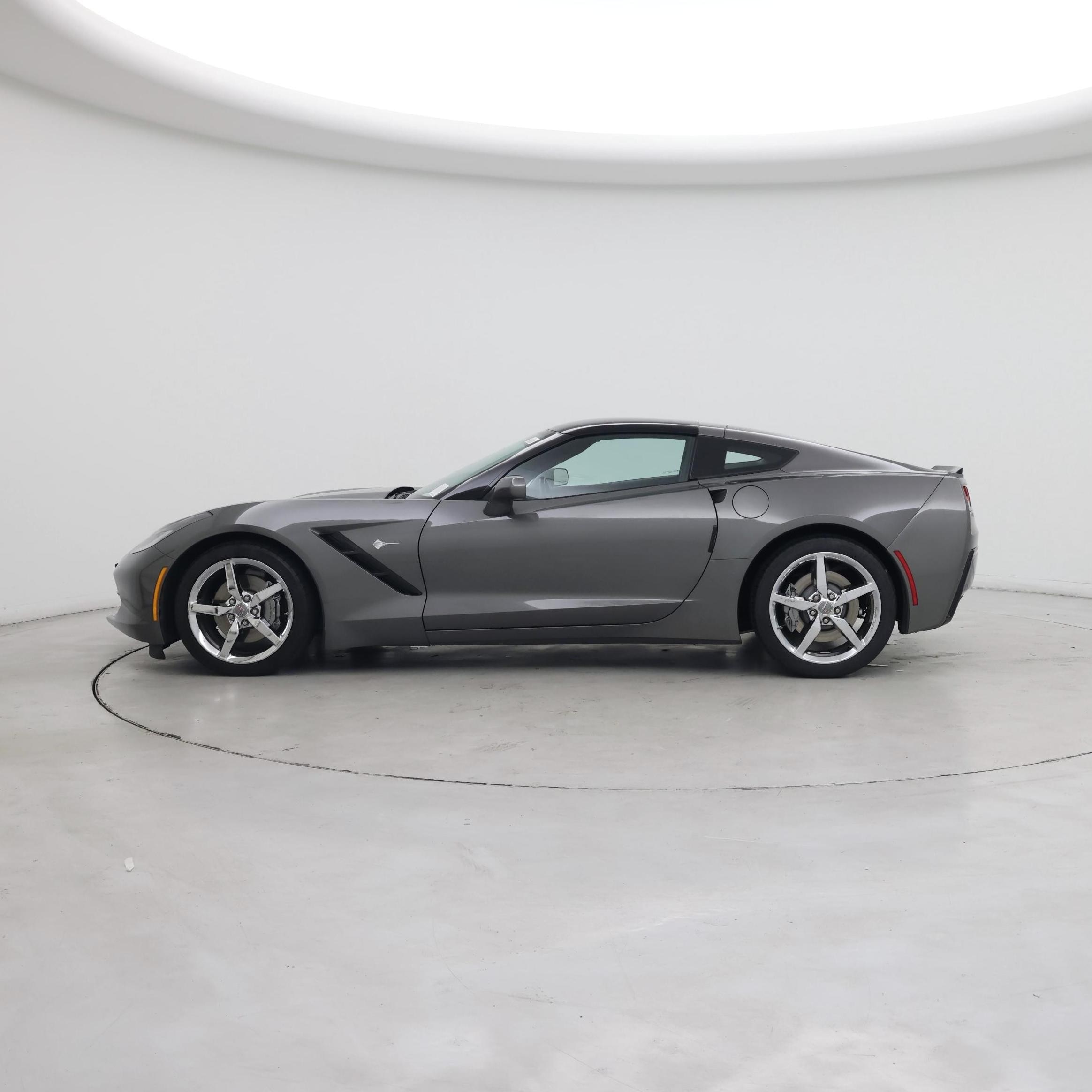 Thumbnail: 2015 Chevrolet Corvette - 3