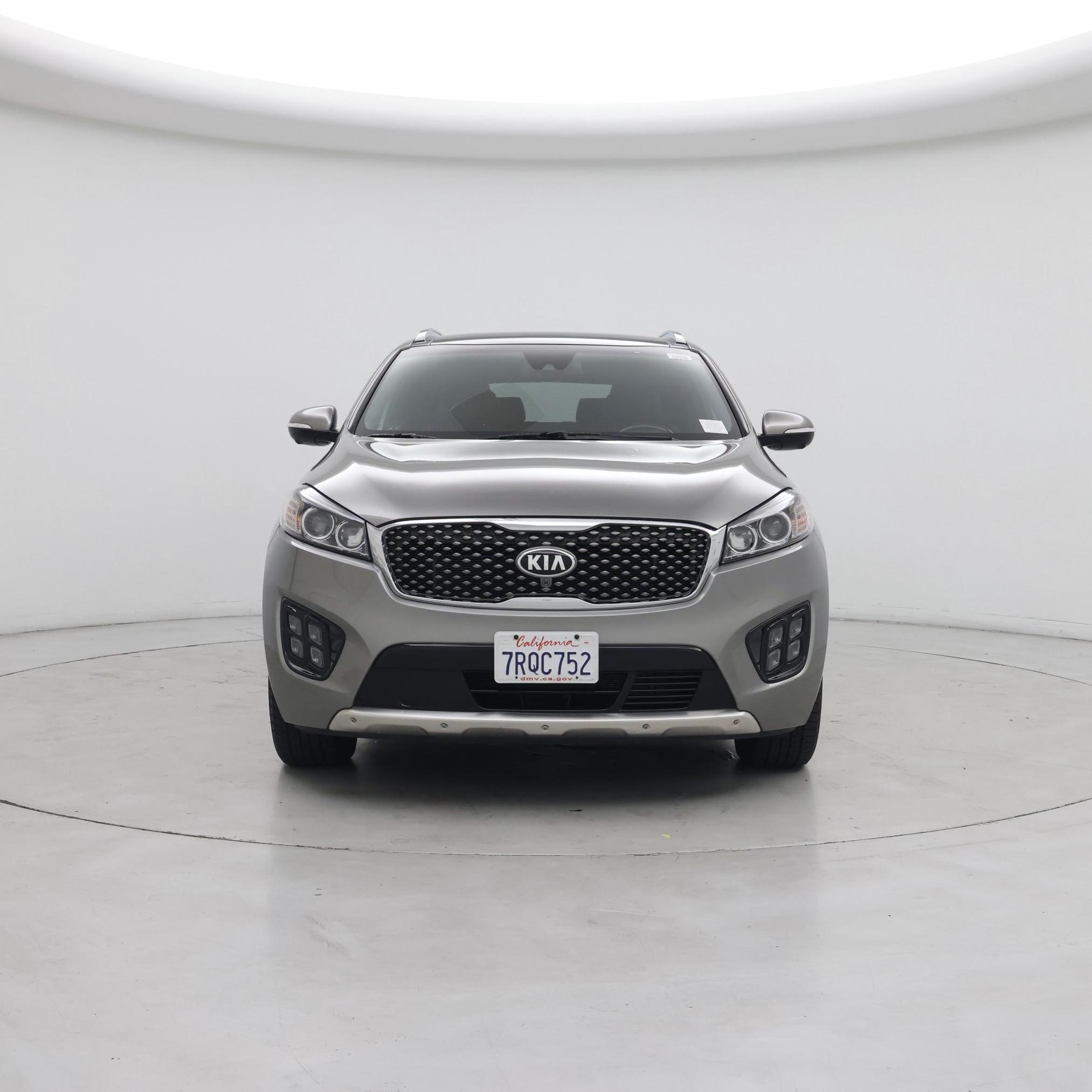 Thumbnail: 2016 Kia Sorento - 5