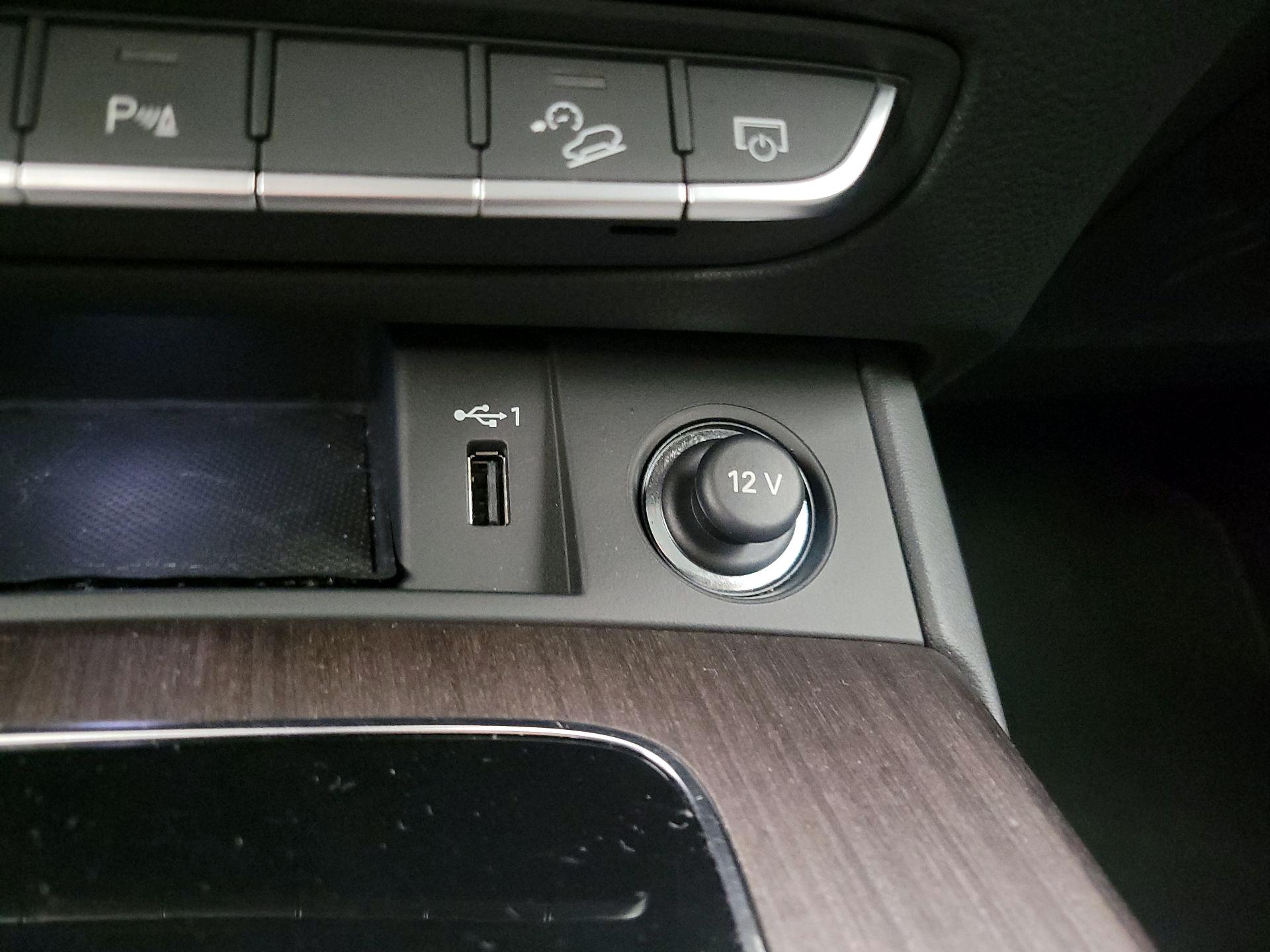 Thumbnail: 2023 Audi Q5 - 19