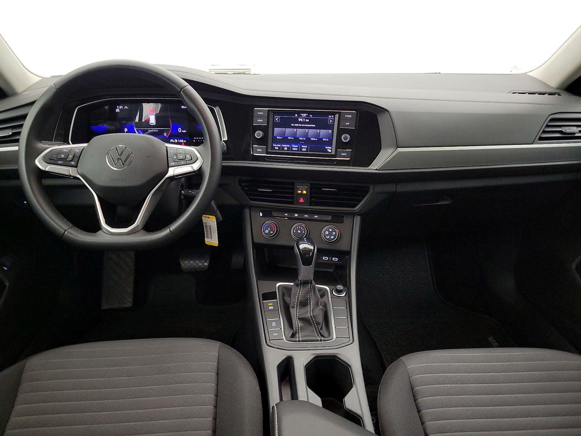 Thumbnail: 2023 Volkswagen Jetta - 9