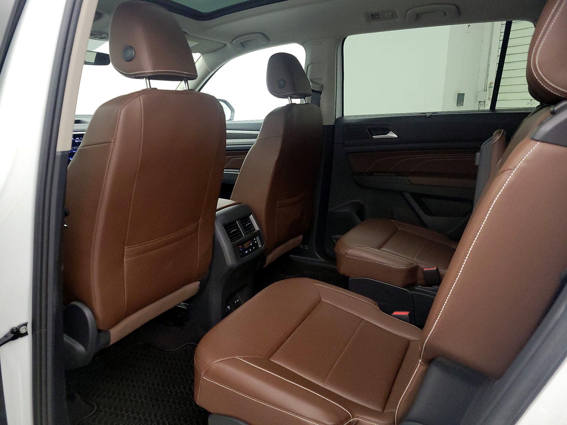 Thumbnail: 2023 Volkswagen Atlas - 20