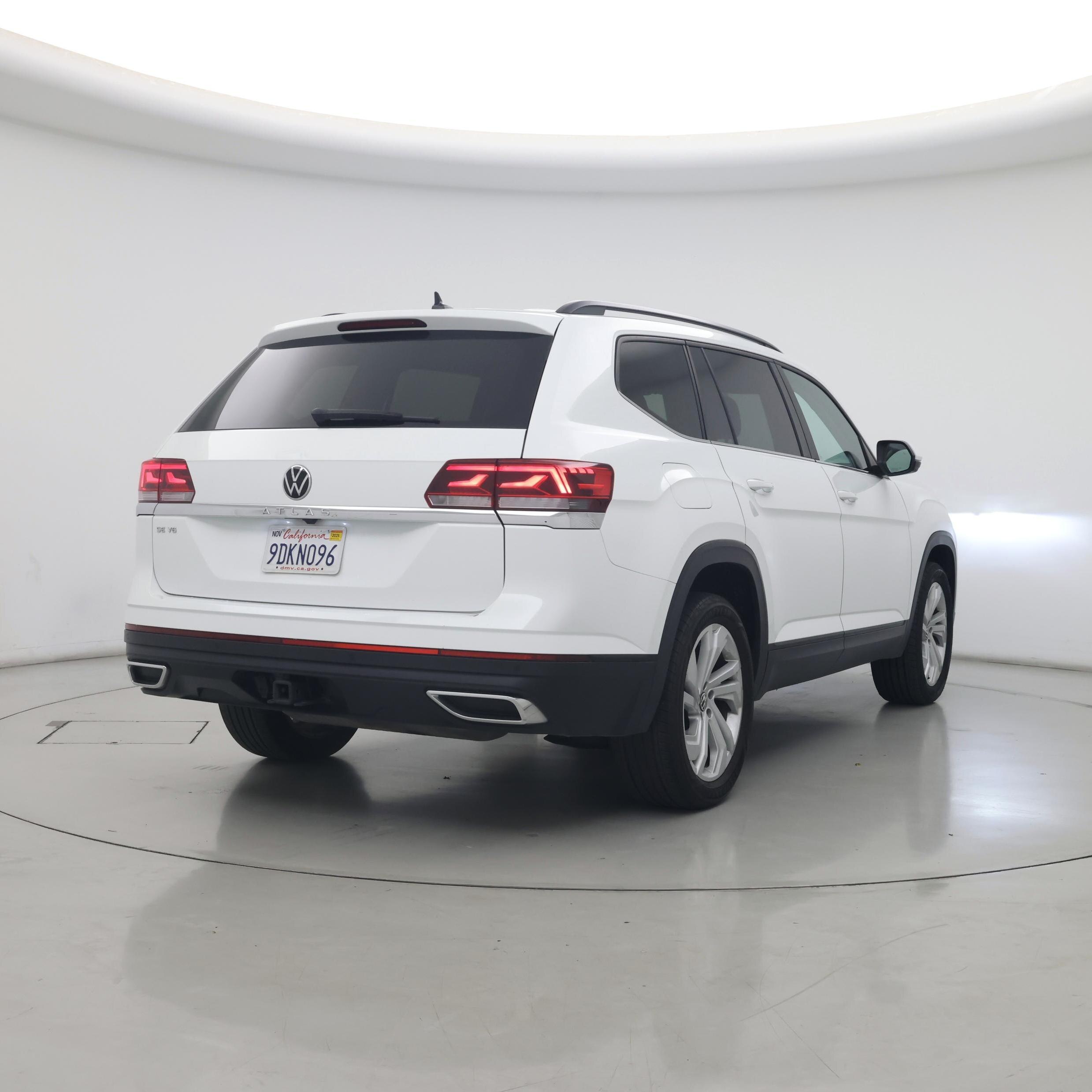 Thumbnail: 2023 Volkswagen Atlas - 8