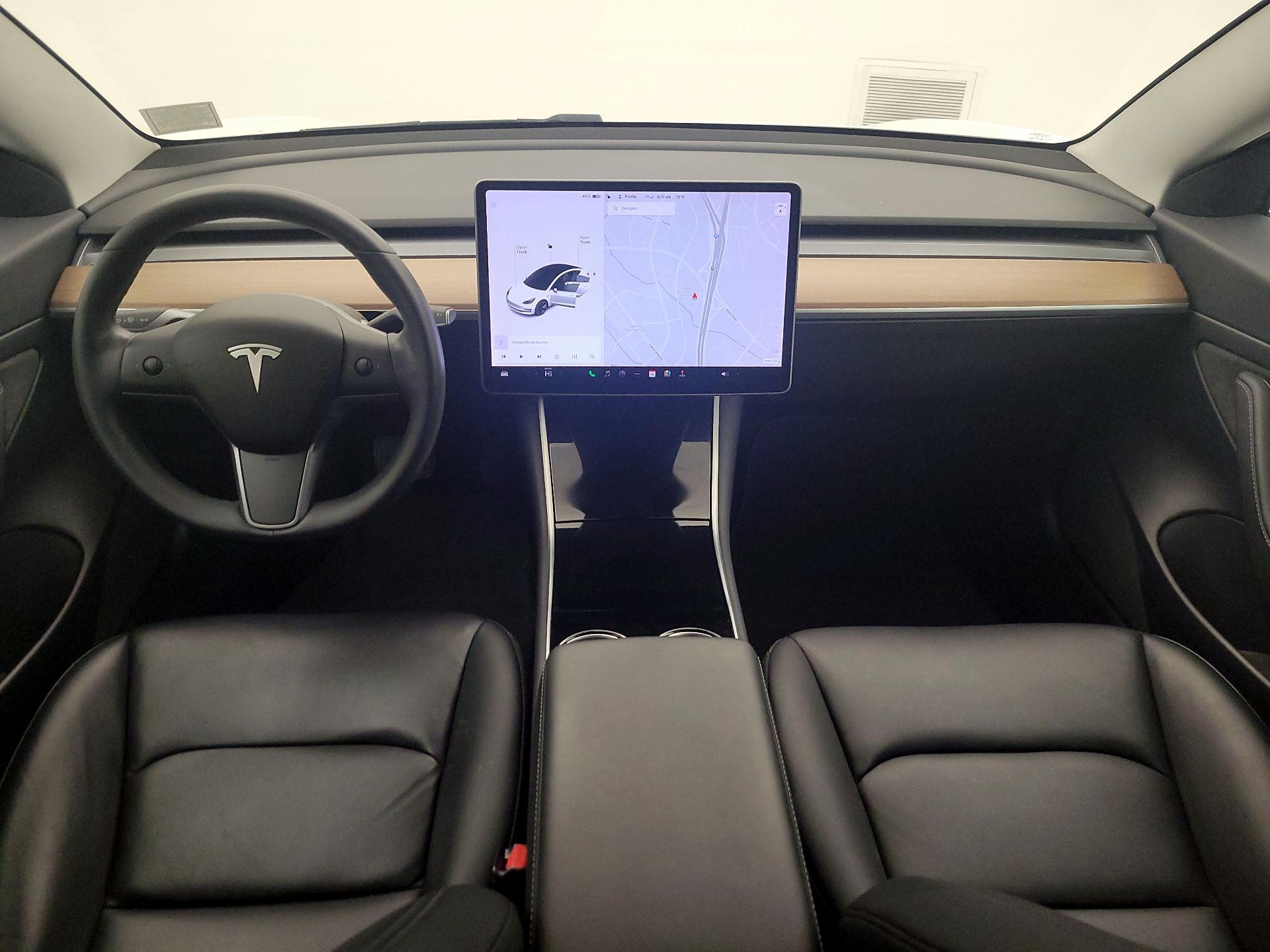 Thumbnail: 2020 Tesla Model 3 - 9