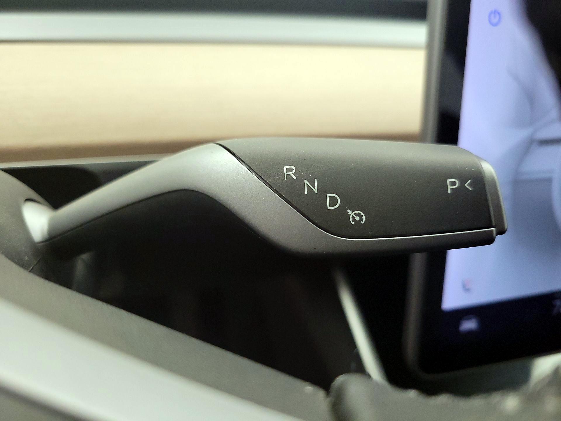 Thumbnail: 2020 Tesla Model 3 - 17