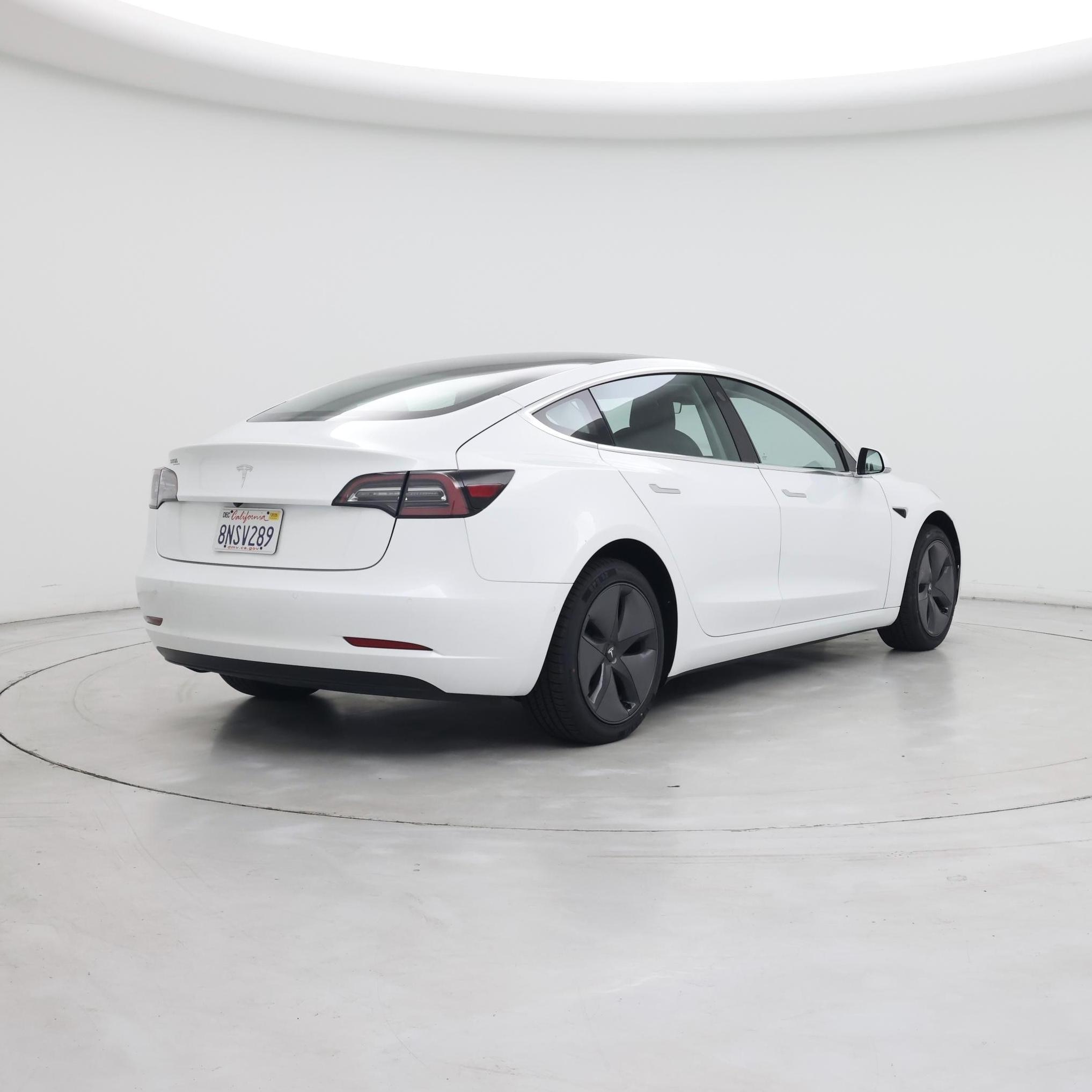 Thumbnail: 2020 Tesla Model 3 - 8