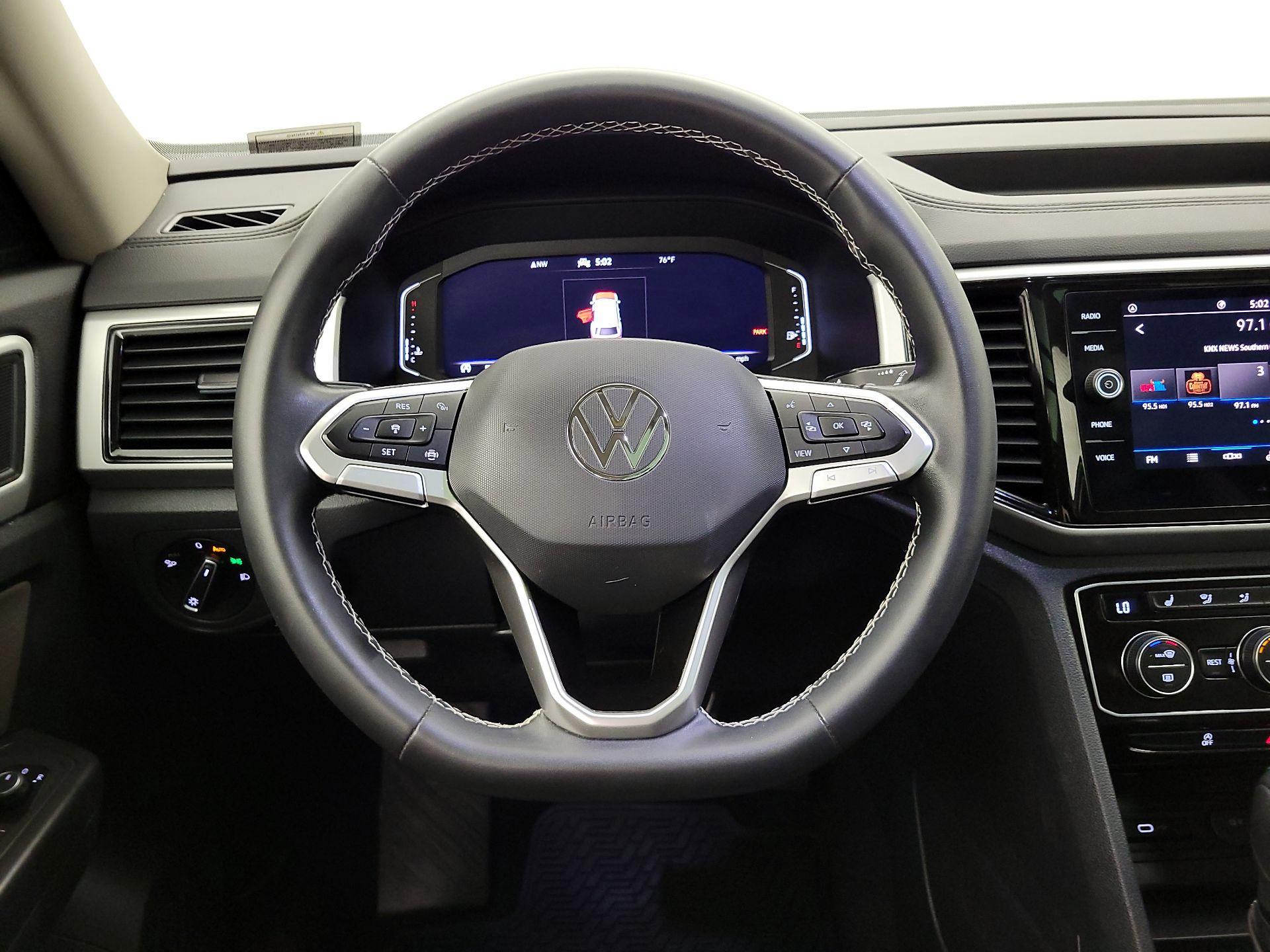 Thumbnail: 2022 Volkswagen Atlas - 10