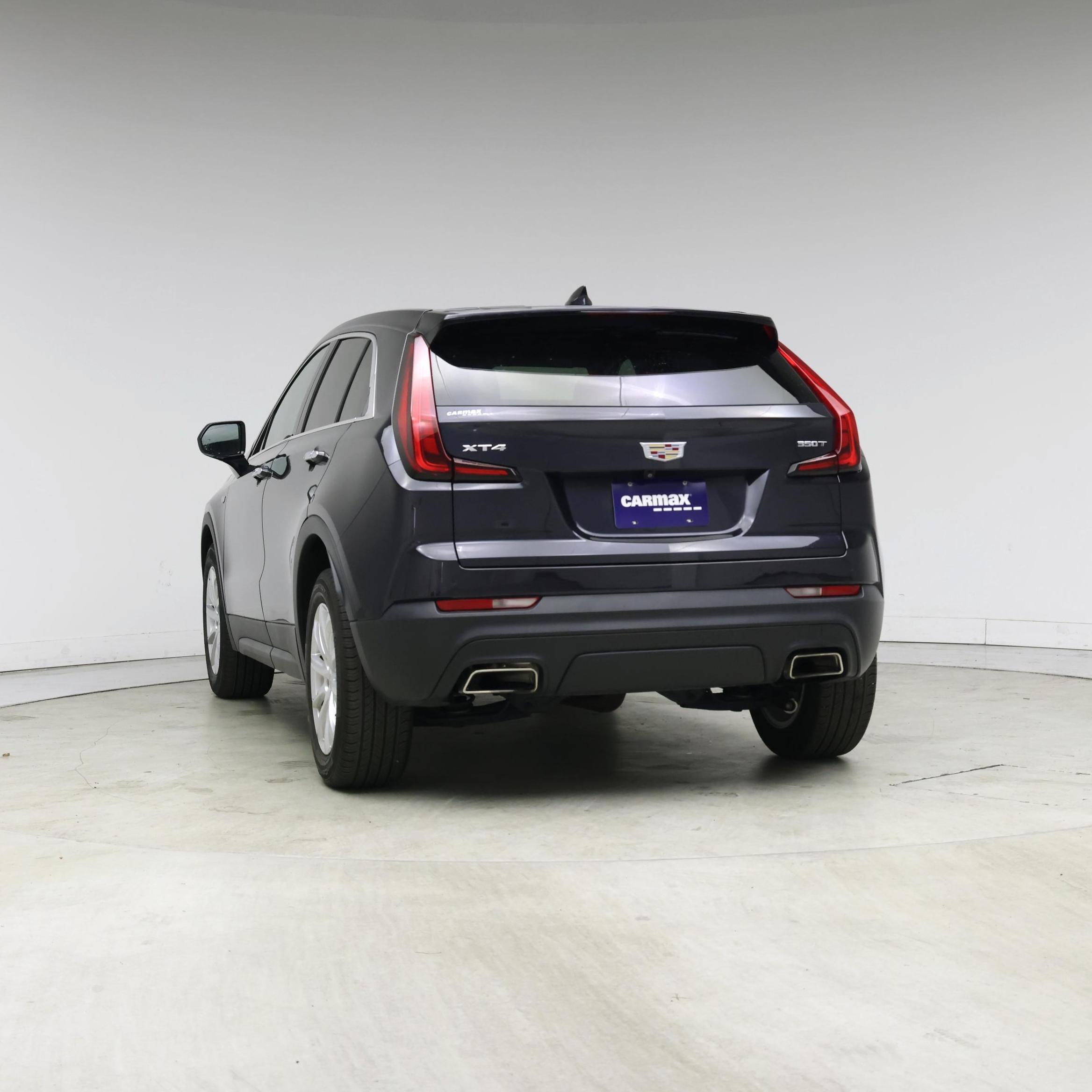 Thumbnail: 2023 Cadillac XT4 - 6