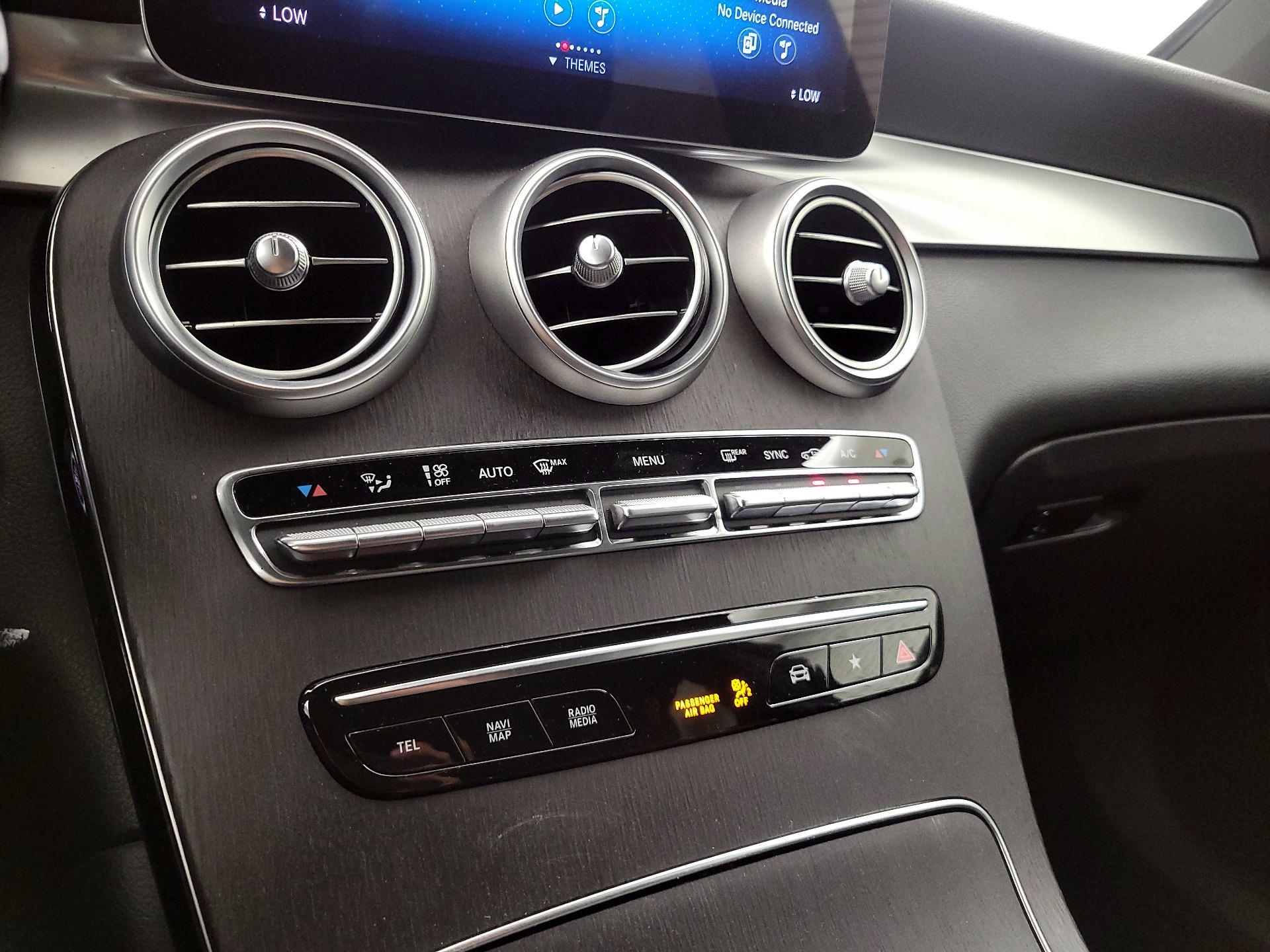 Thumbnail: 2021 Mercedes-Benz GLC - 16