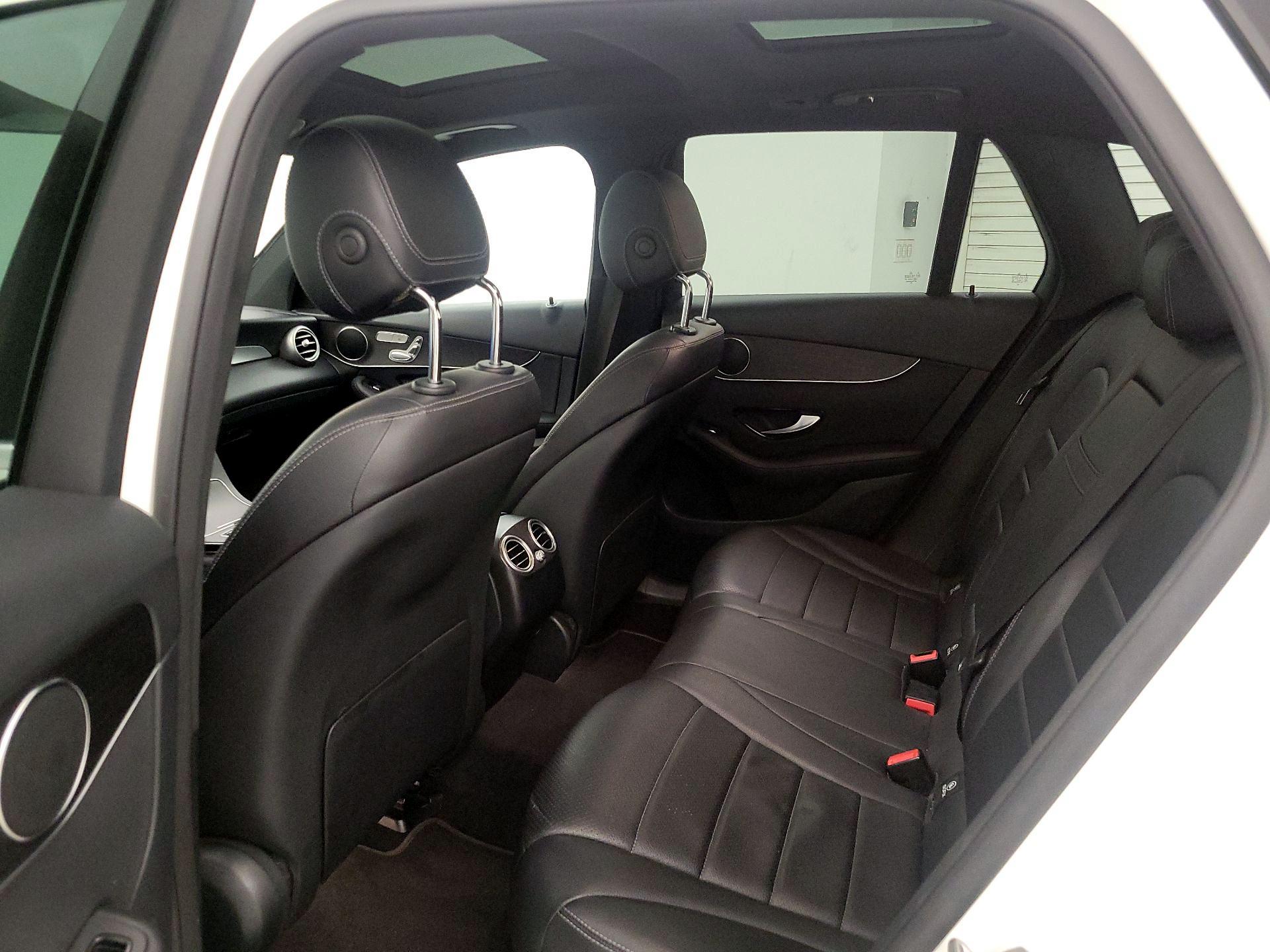 Thumbnail: 2021 Mercedes-Benz GLC - 20