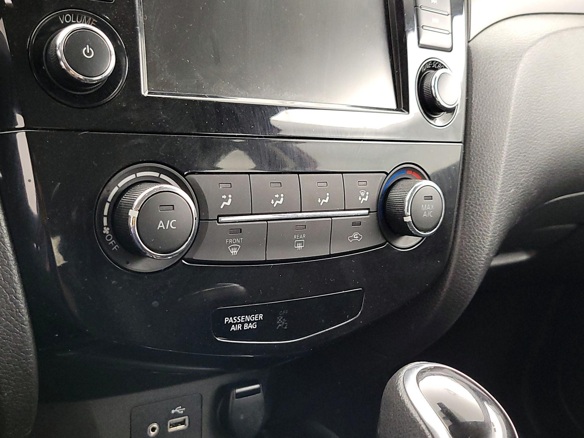 Thumbnail: 2022 Nissan Rogue Sport - 16