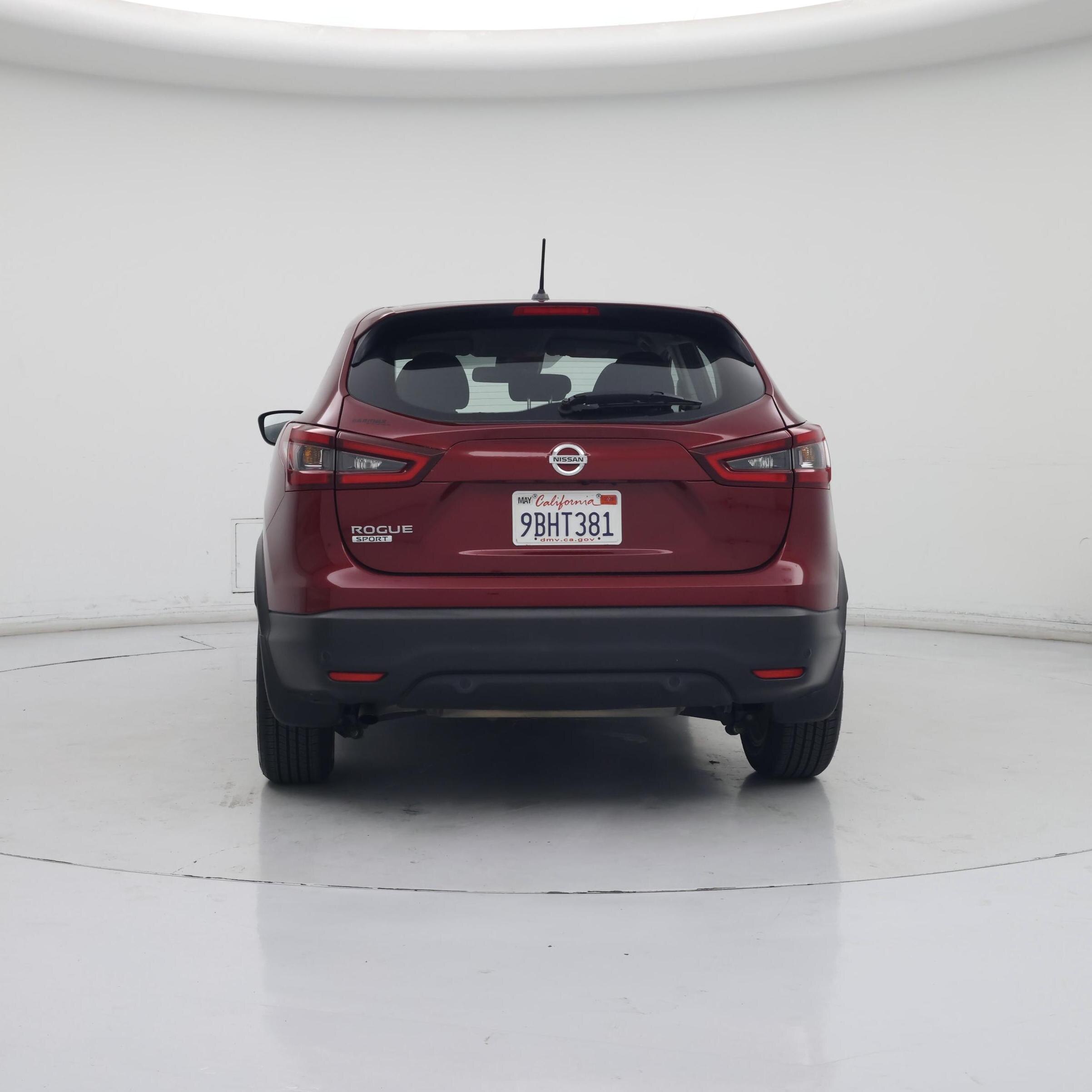 Thumbnail: 2022 Nissan Rogue Sport - 6