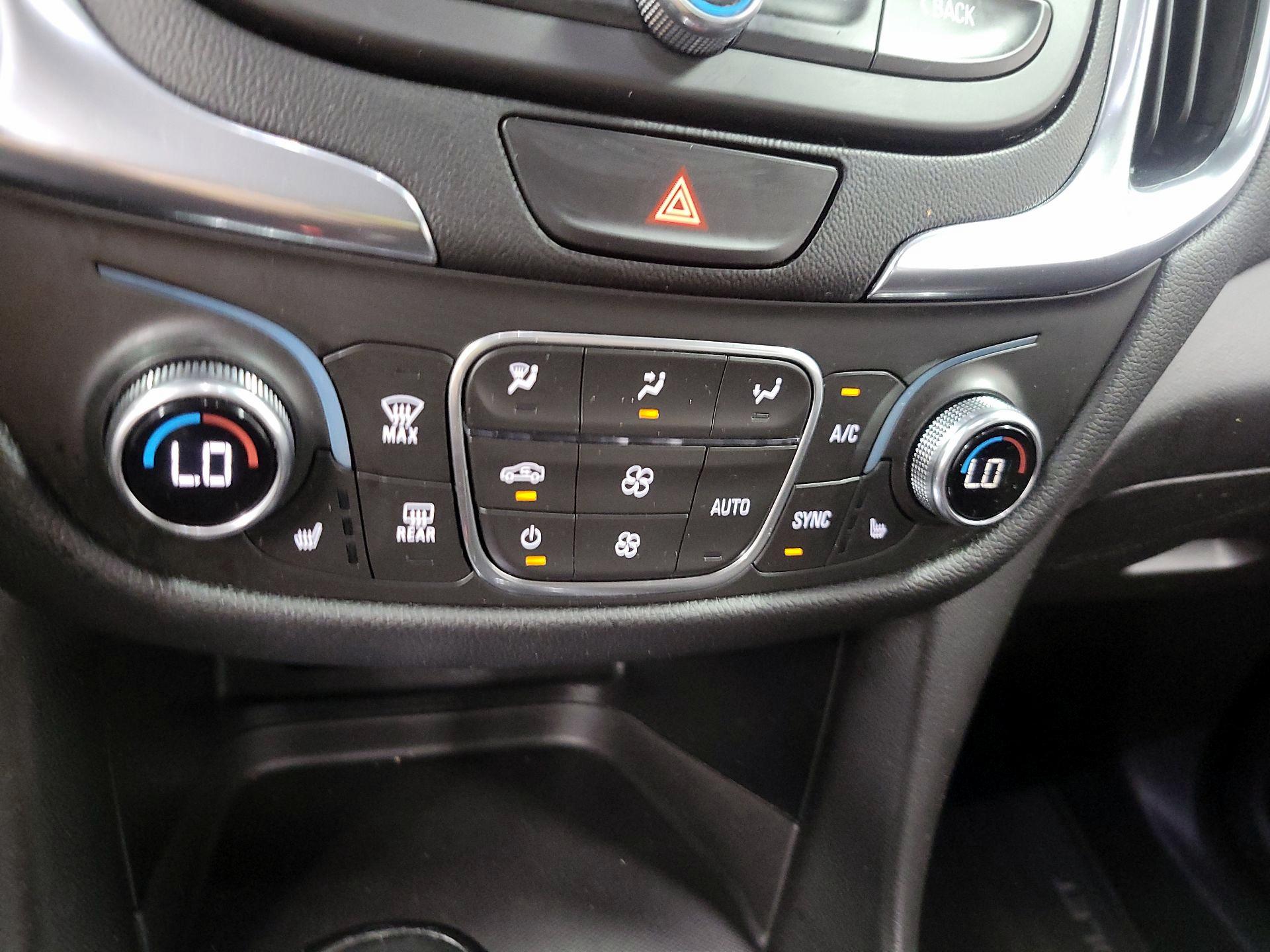 Thumbnail: 2020 Chevrolet Equinox - 15