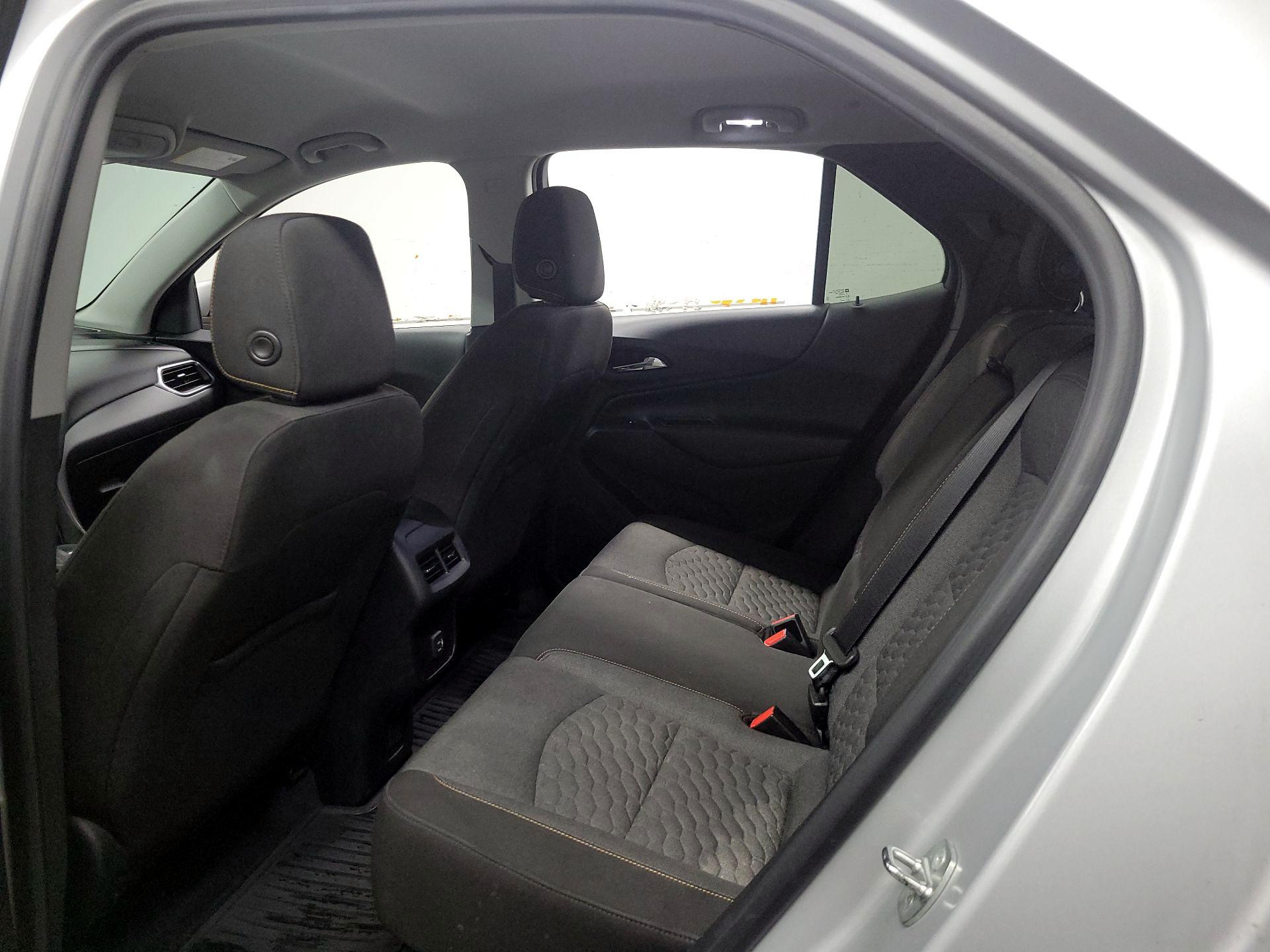 Thumbnail: 2020 Chevrolet Equinox - 17