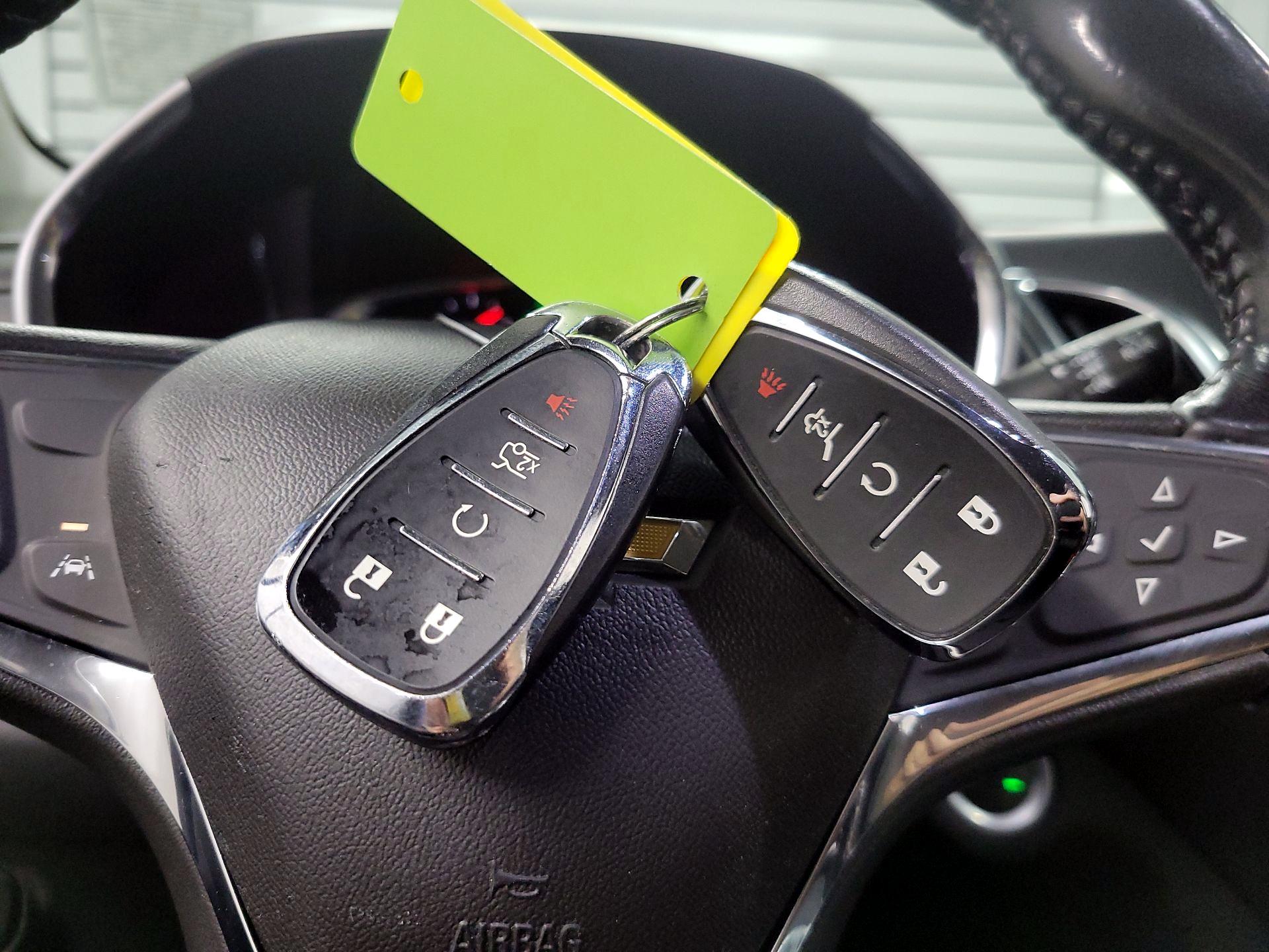 Thumbnail: 2020 Chevrolet Equinox - 20