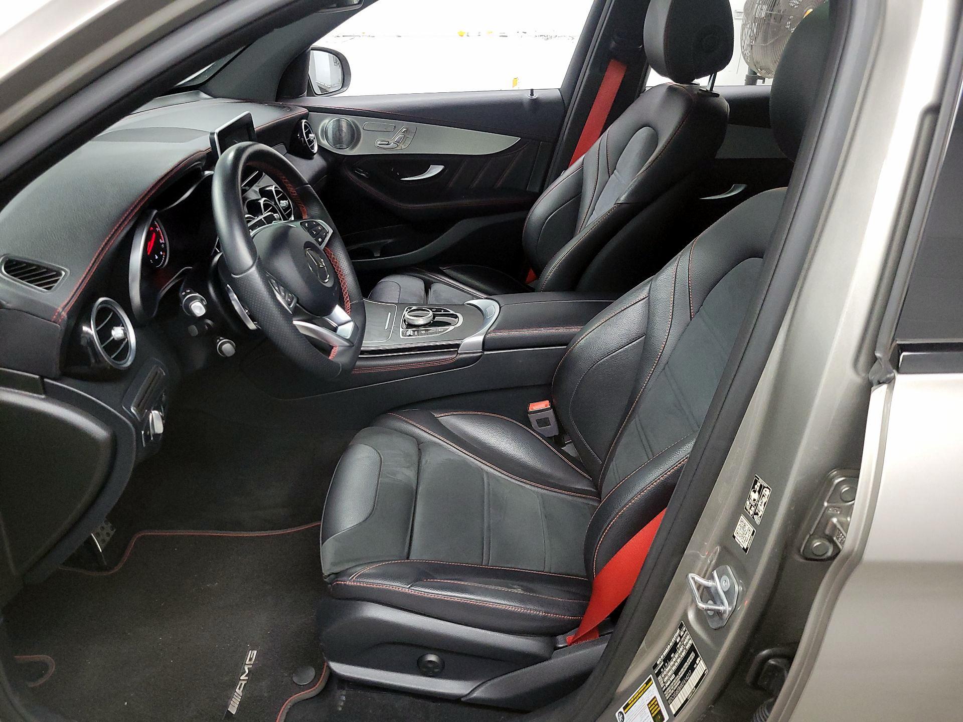 Thumbnail: 2019 Mercedes-Benz GLC - 11