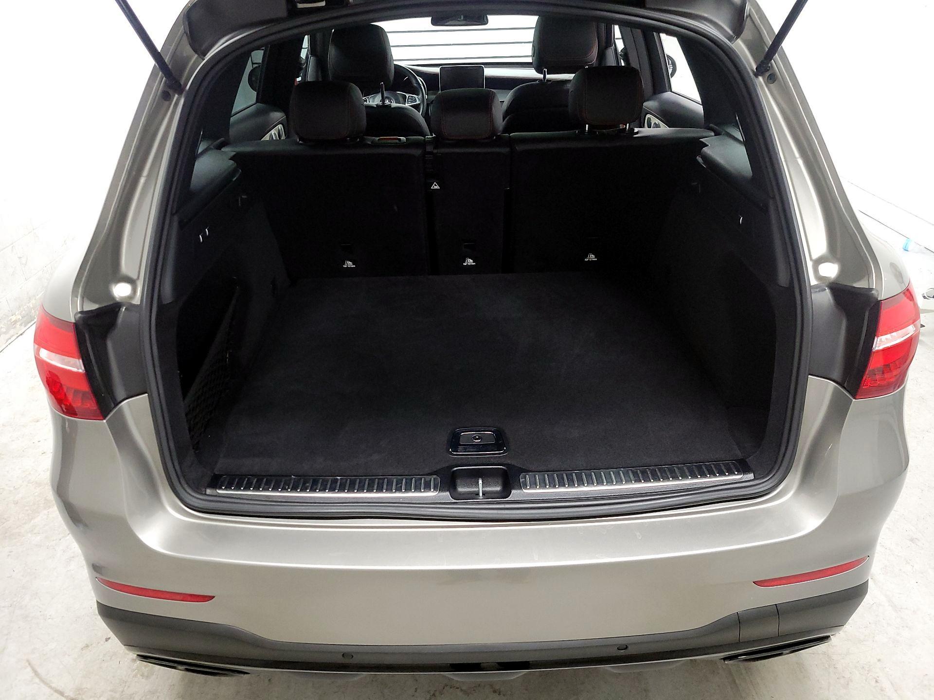 Thumbnail: 2019 Mercedes-Benz GLC - 19