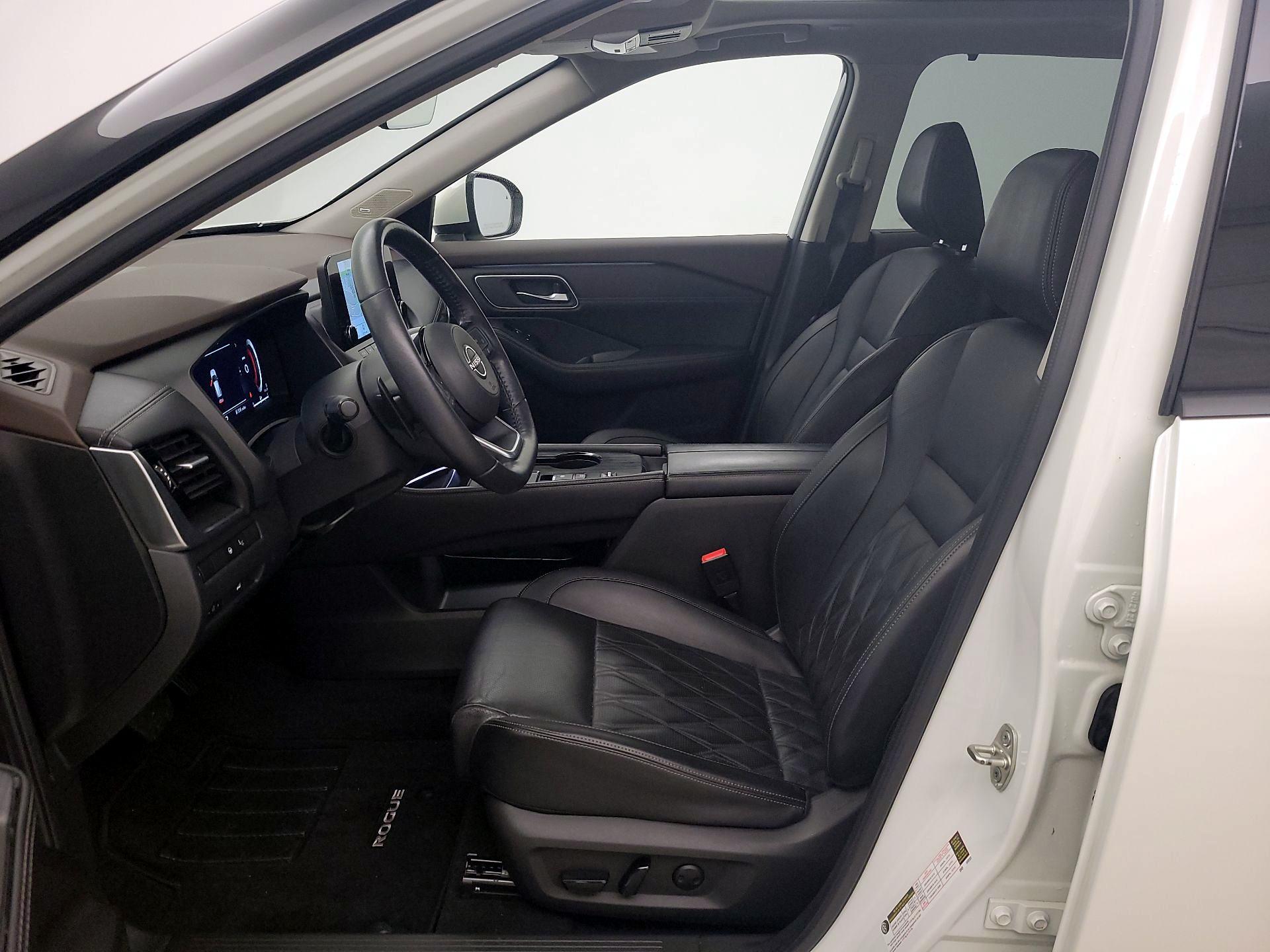 Thumbnail: 2022 Nissan Rogue - 11