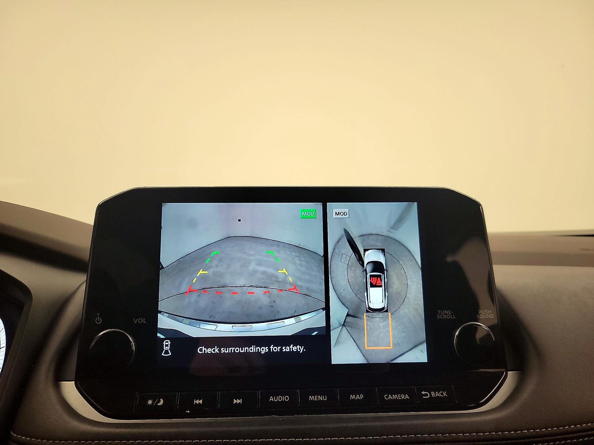 Thumbnail: 2022 Nissan Rogue - 15