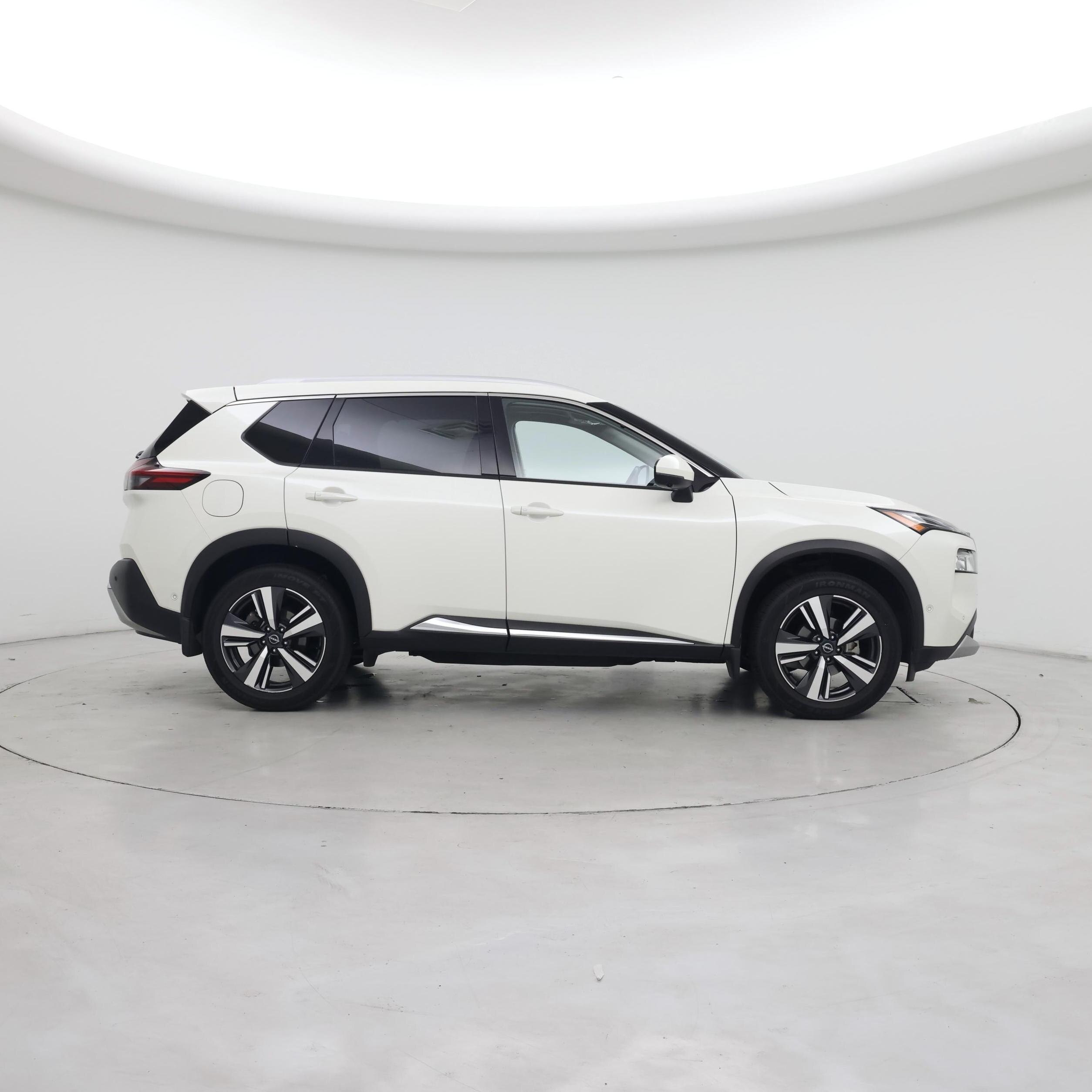 Thumbnail: 2022 Nissan Rogue - 7