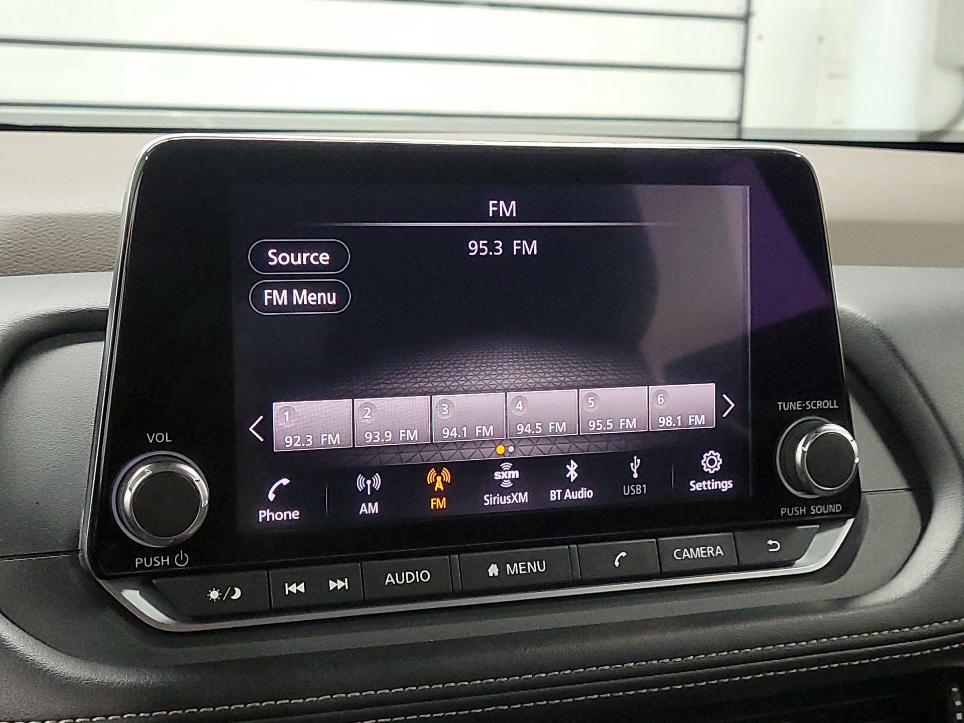 Thumbnail: 2022 Nissan Rogue - 14