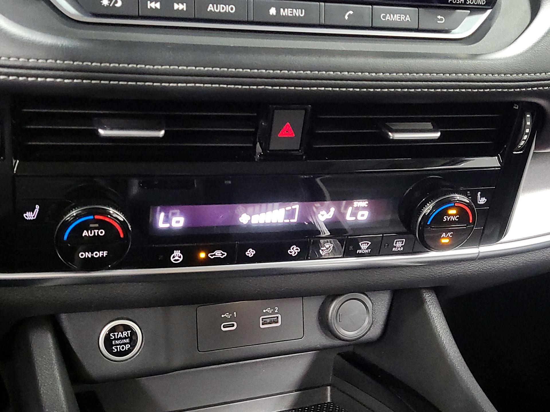 Thumbnail: 2022 Nissan Rogue - 15