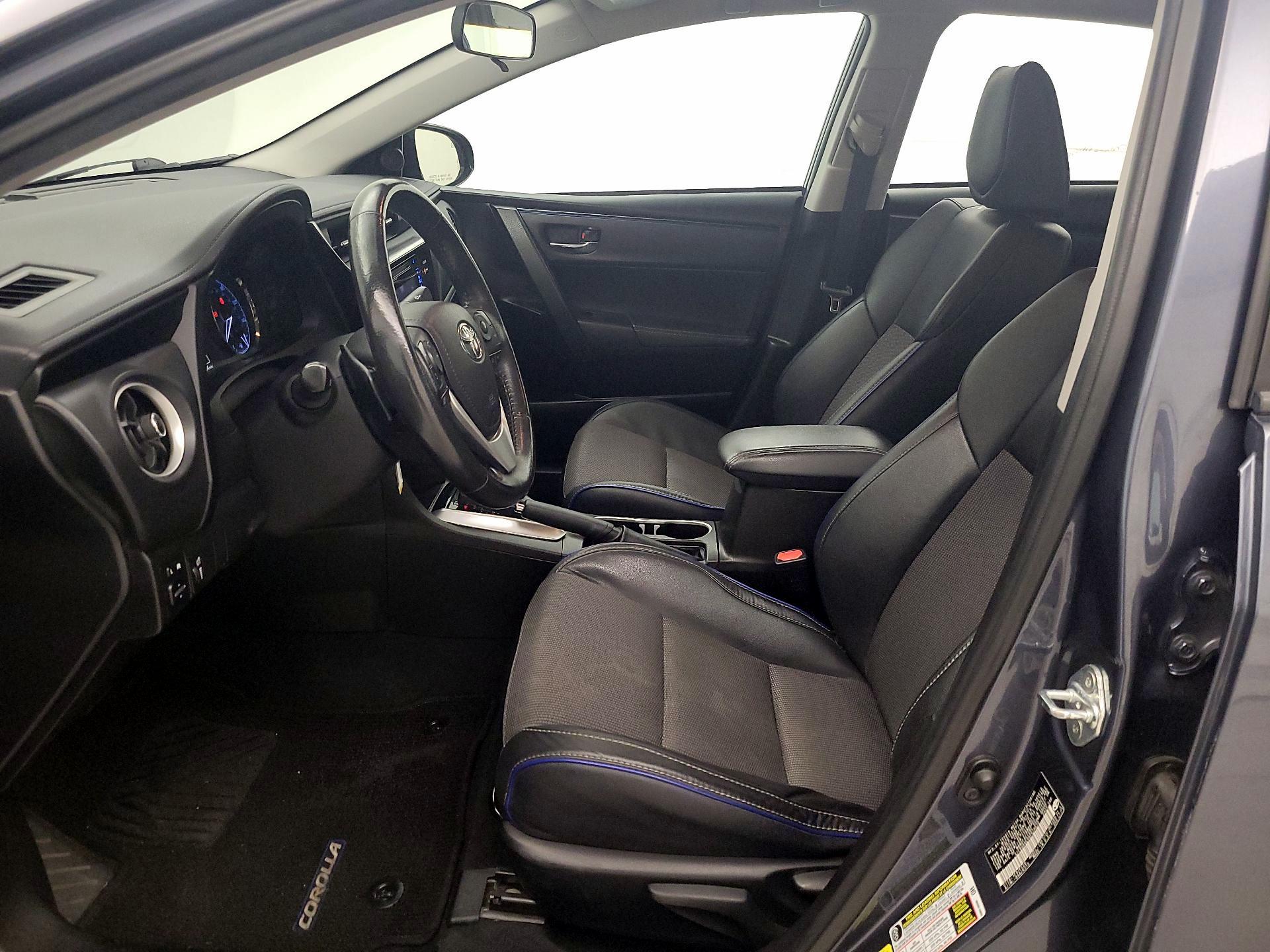 Thumbnail: 2017 Toyota Corolla - 11