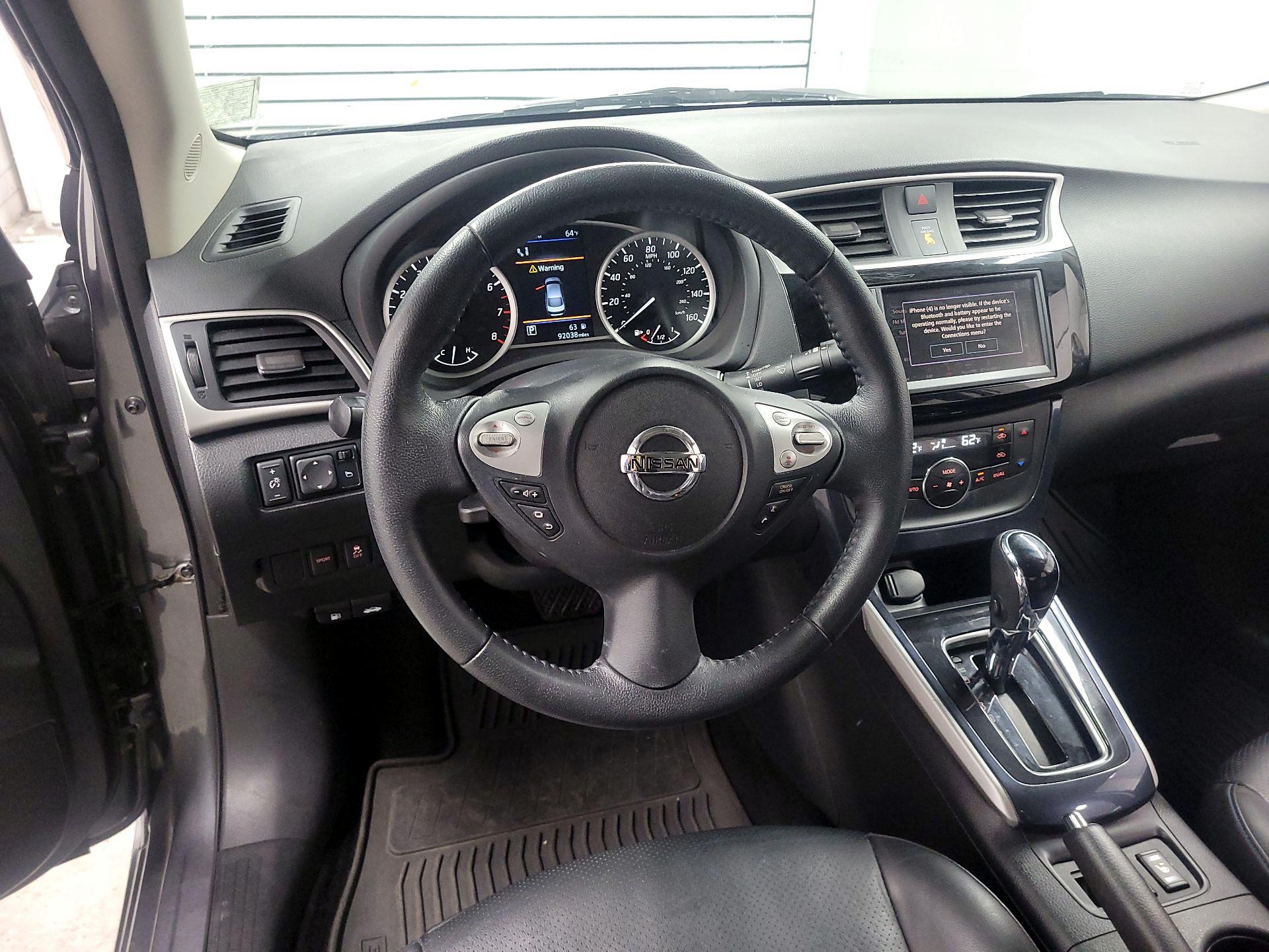 Thumbnail: 2019 Nissan Sentra - 10