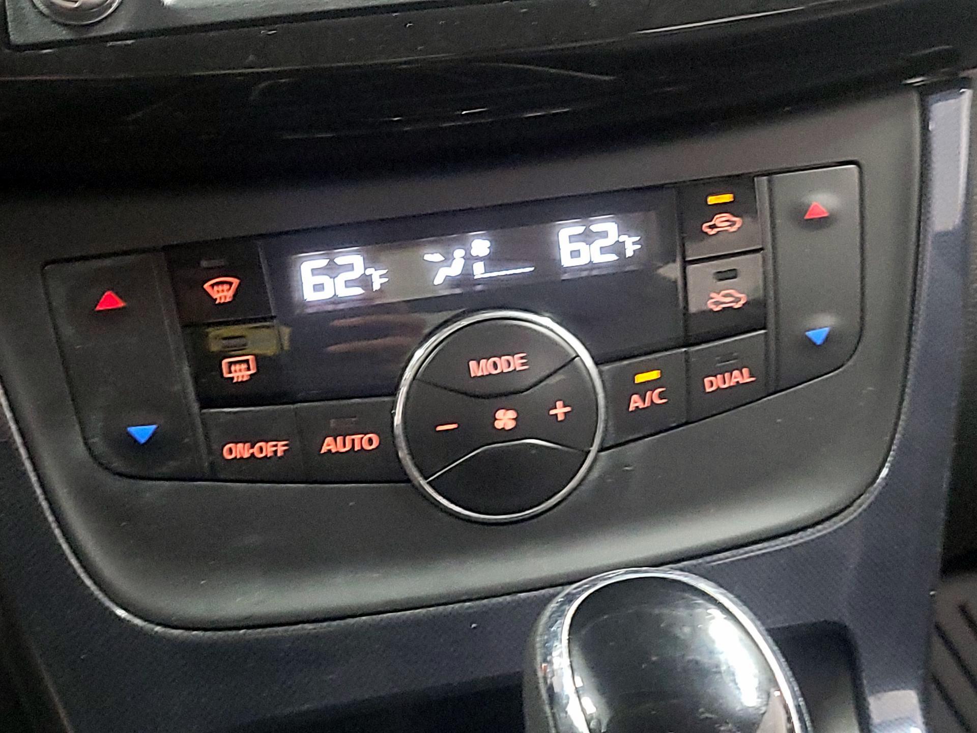 Thumbnail: 2019 Nissan Sentra - 15