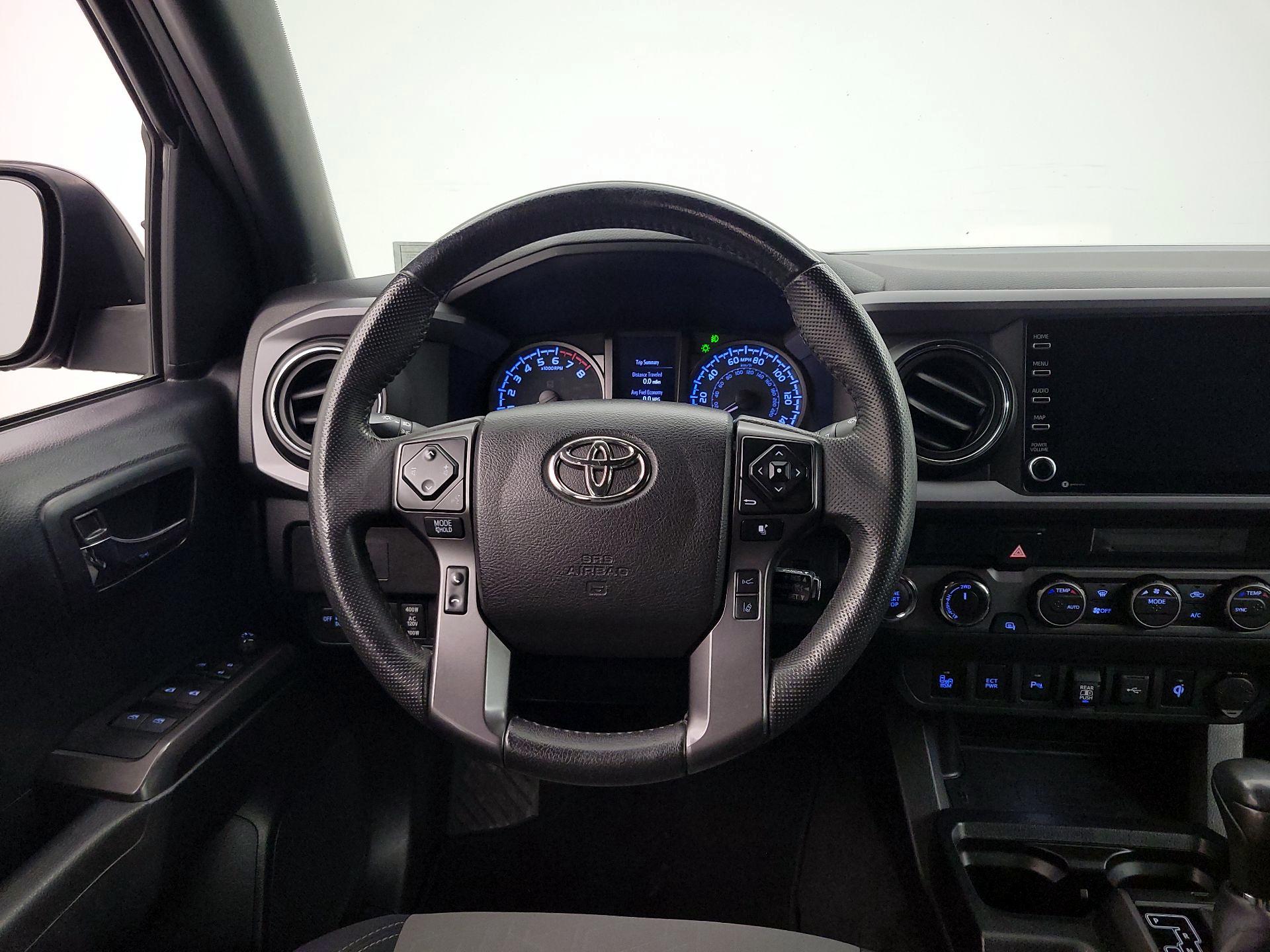 Thumbnail: 2021 Toyota Tacoma - 10