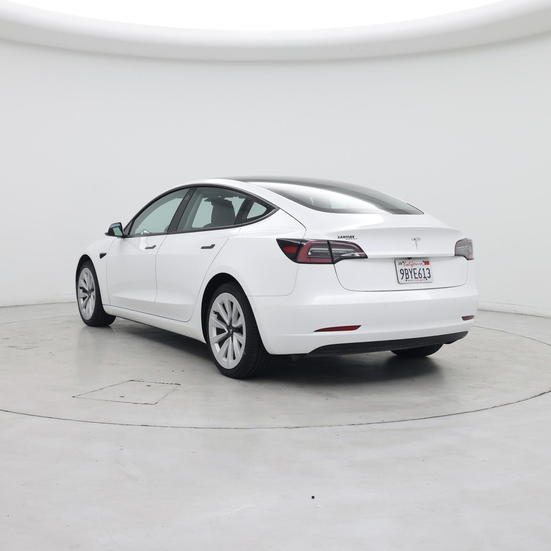 Thumbnail: 2022 Tesla Model 3 - 2