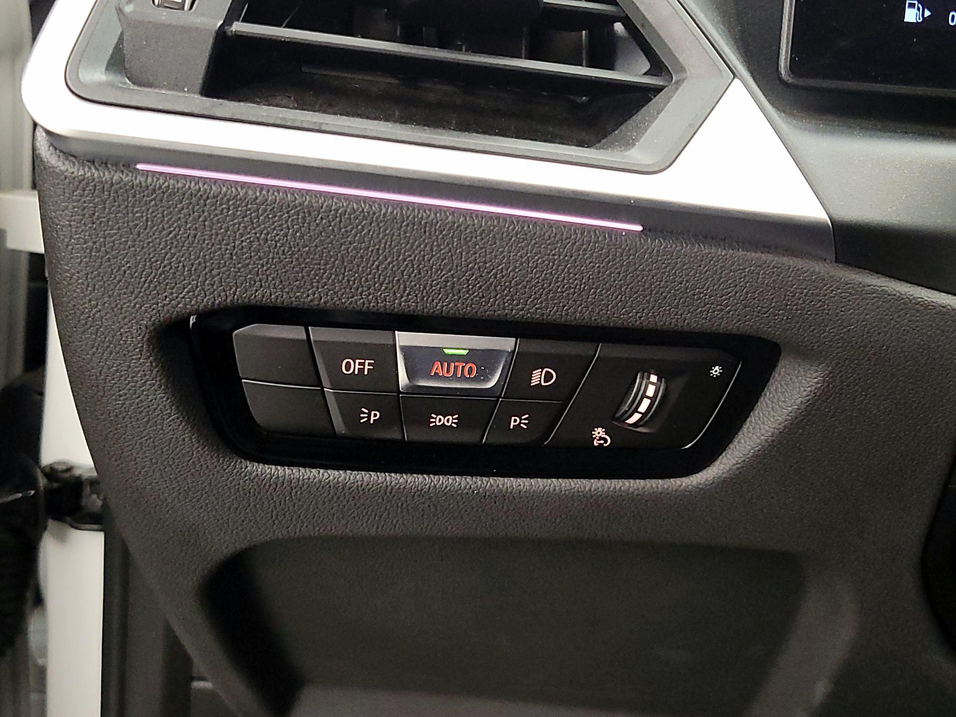 Thumbnail: 2023 BMW 3 Series - 13