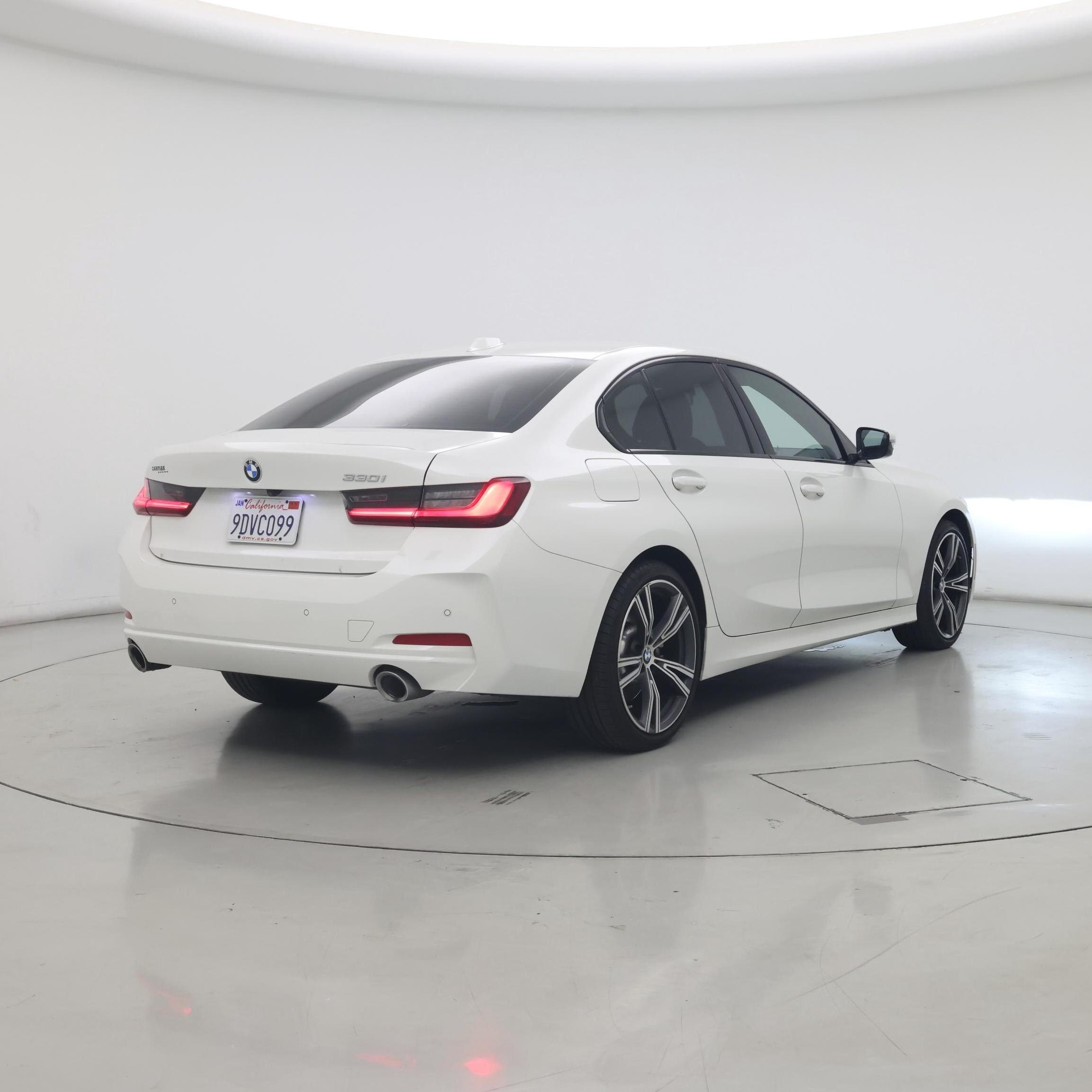 Thumbnail: 2023 BMW 3 Series - 8