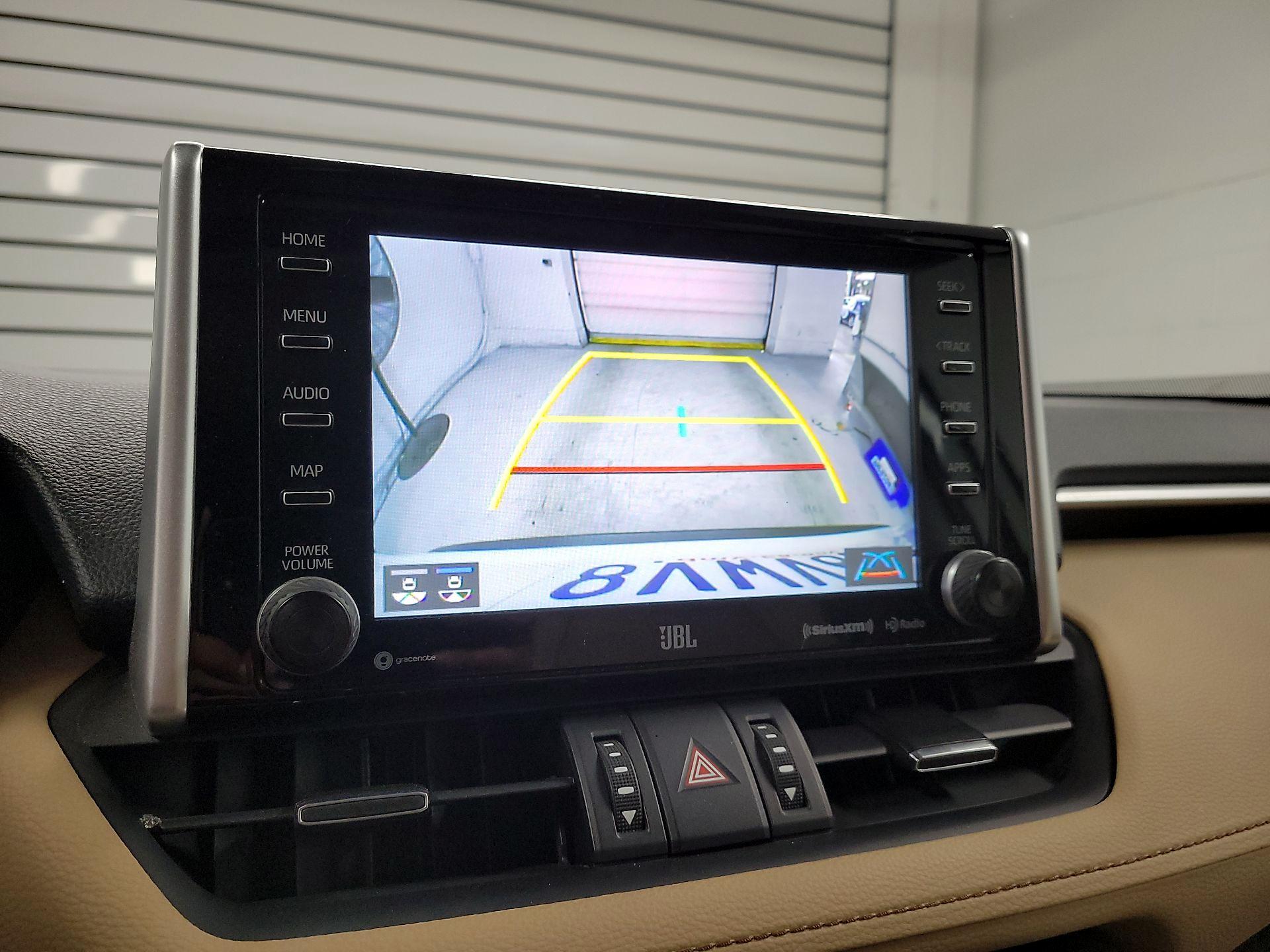 Thumbnail: 2021 Toyota RAV4 - 14