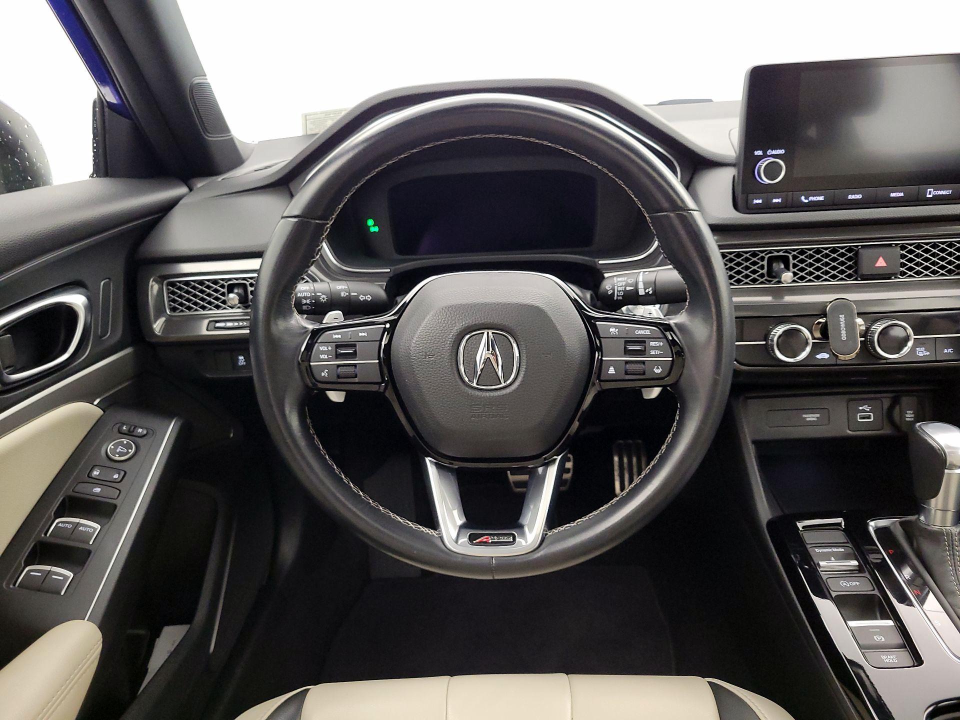 Thumbnail: 2023 Acura Integra - 10